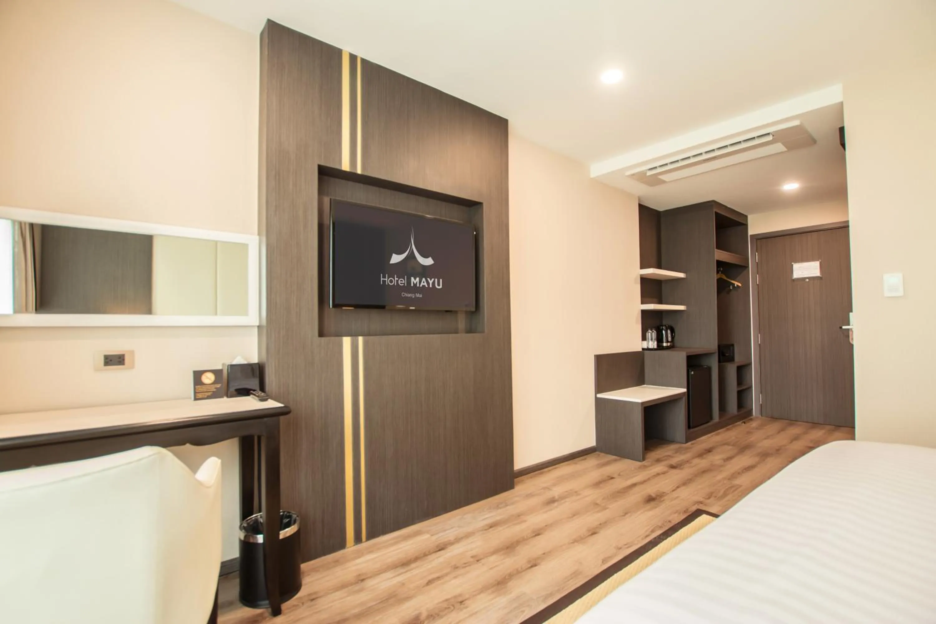 TV and multimedia, Bed in Hotel MAYU Chiang Mai