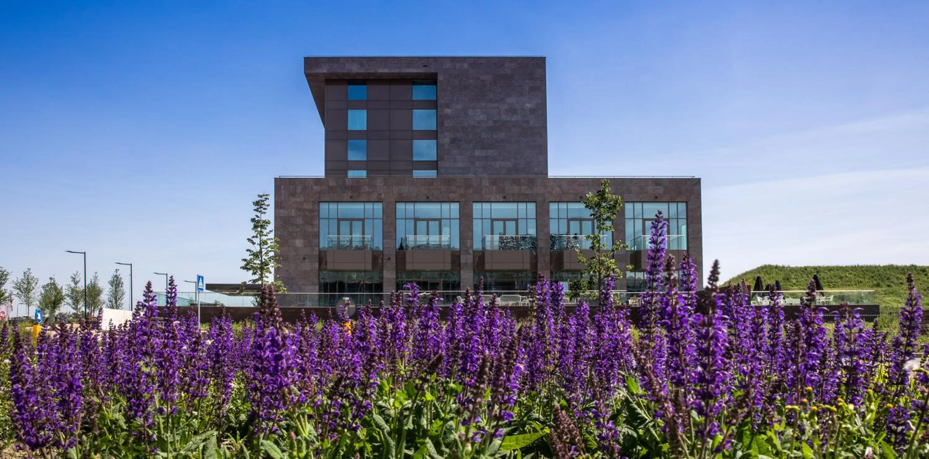 Property building in Van der Valk Hotel Tilburg