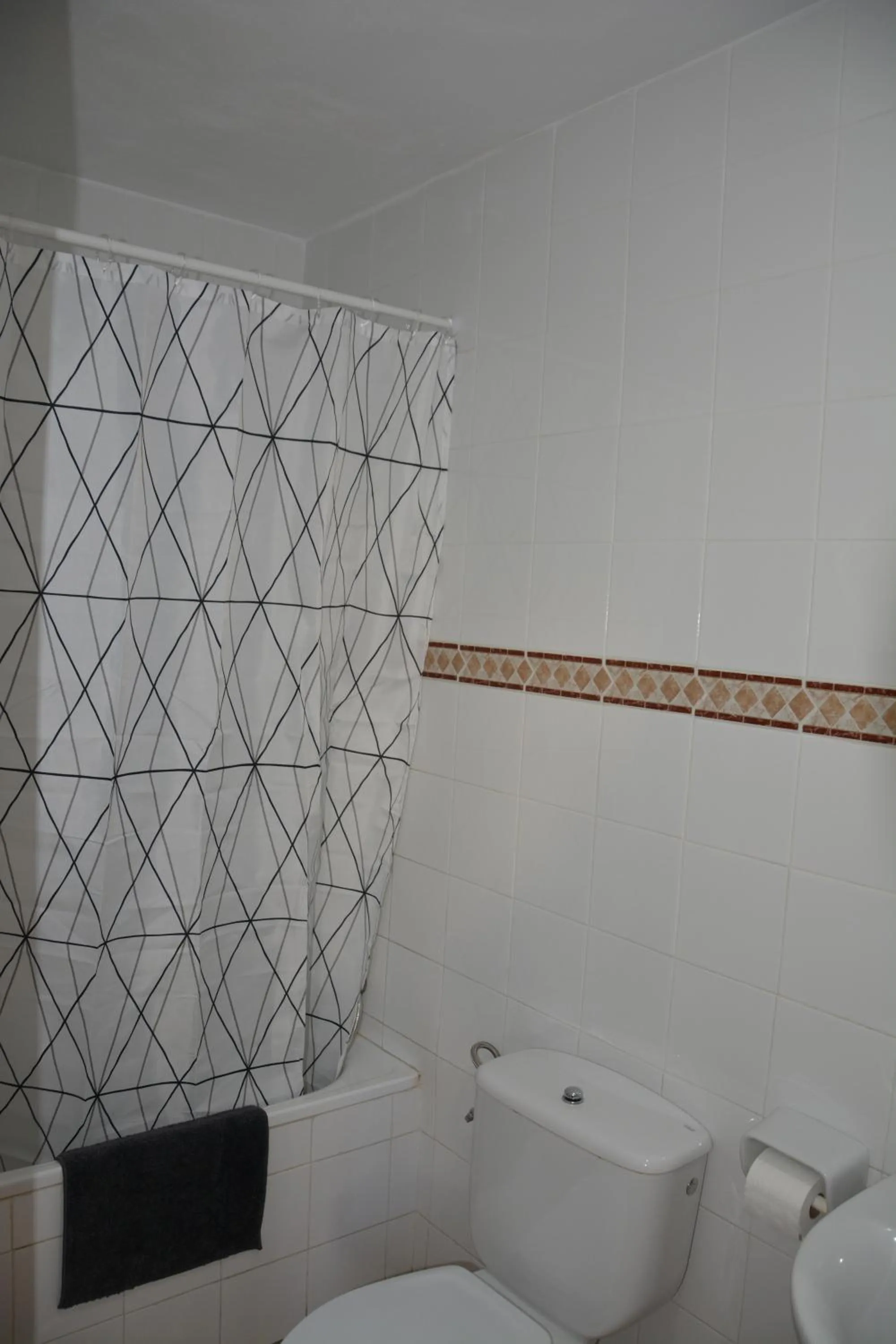 Photo of the whole room in Pensión Moratin