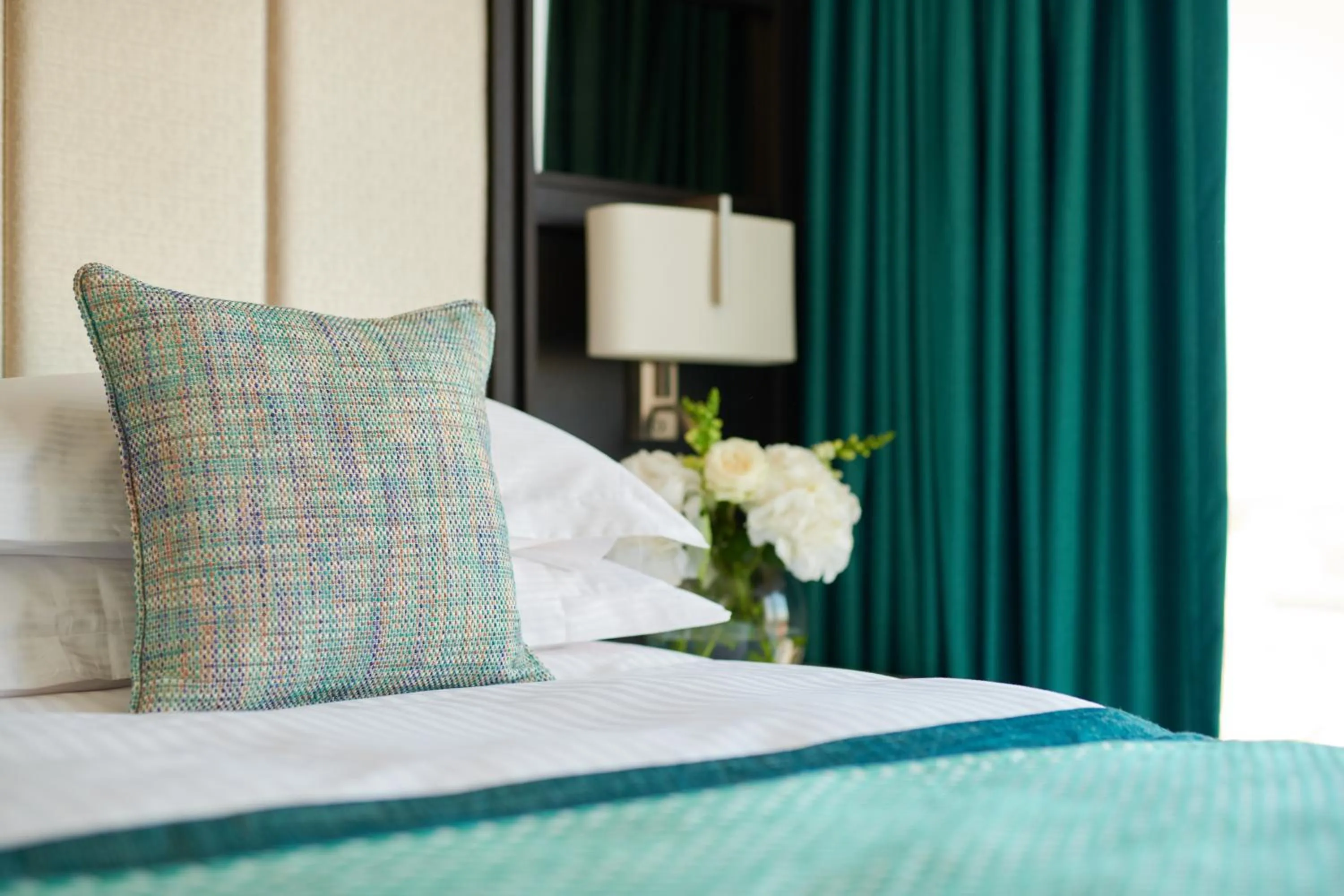 Bed in Grand Central Hotel Belfast