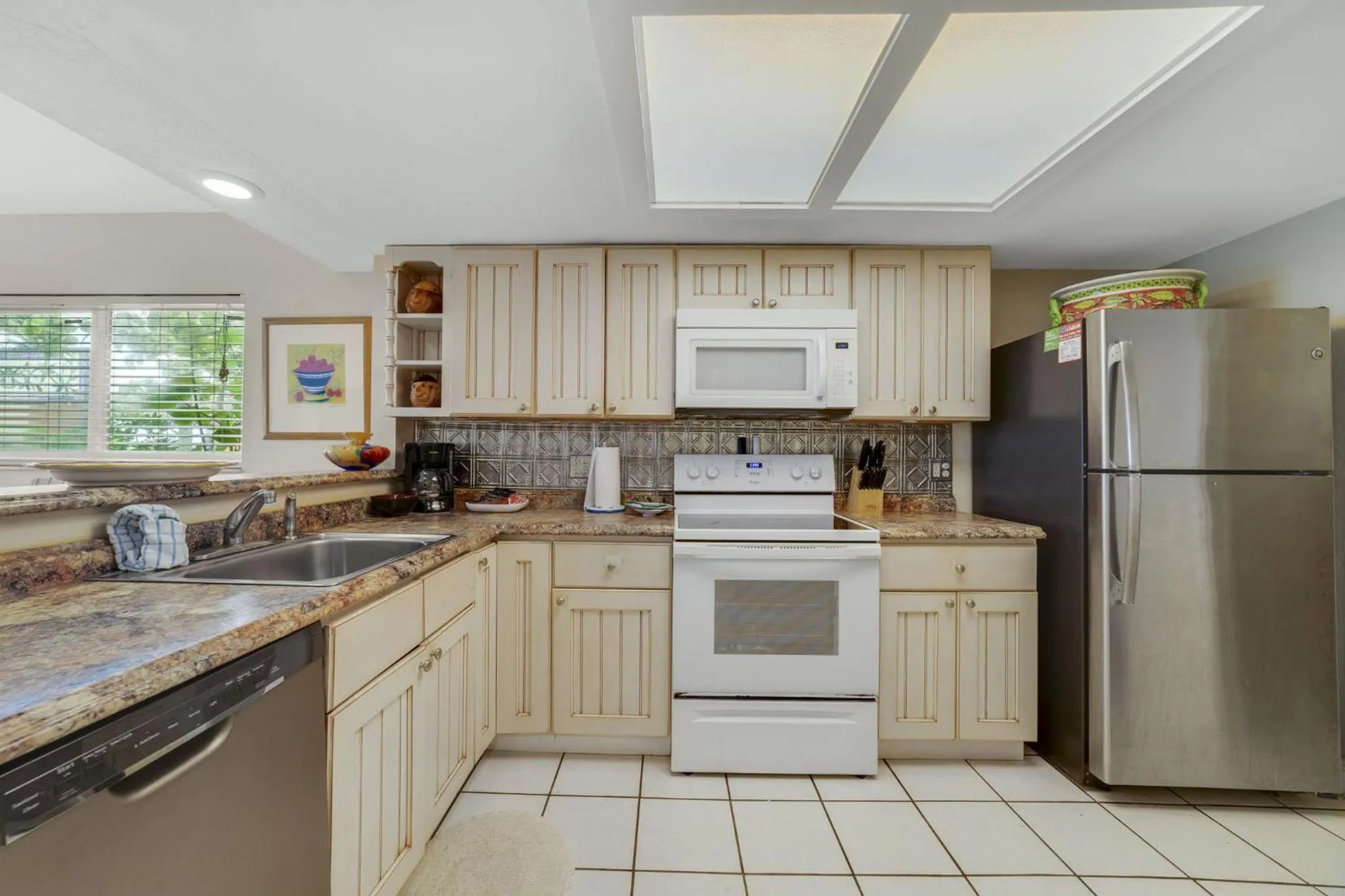 kitchen in Beach Place Guesthouses