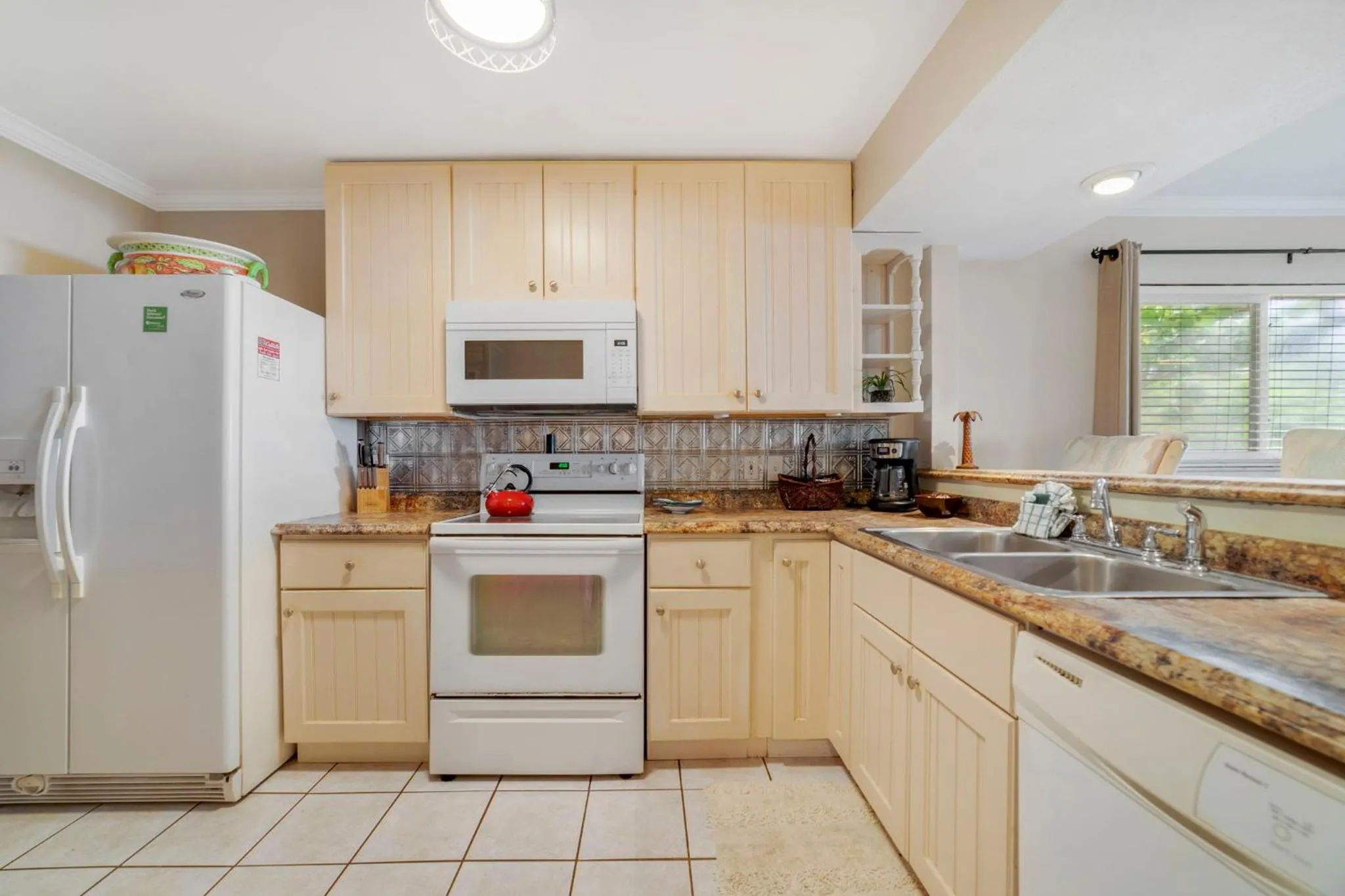 kitchen in Beach Place Guesthouses