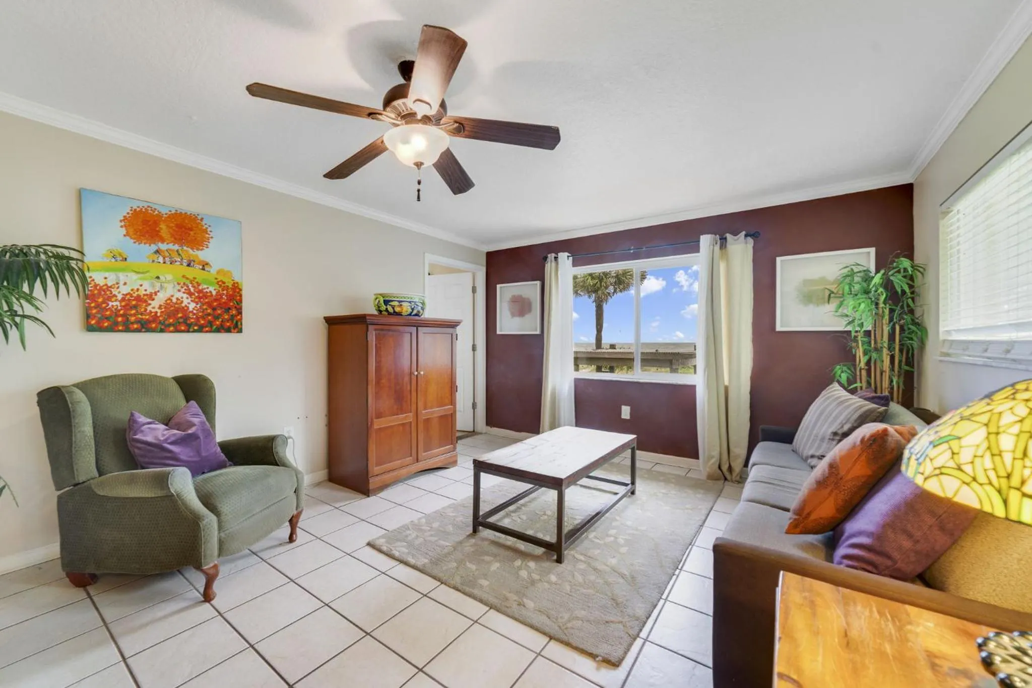 Living room in Beach Place Guesthouses