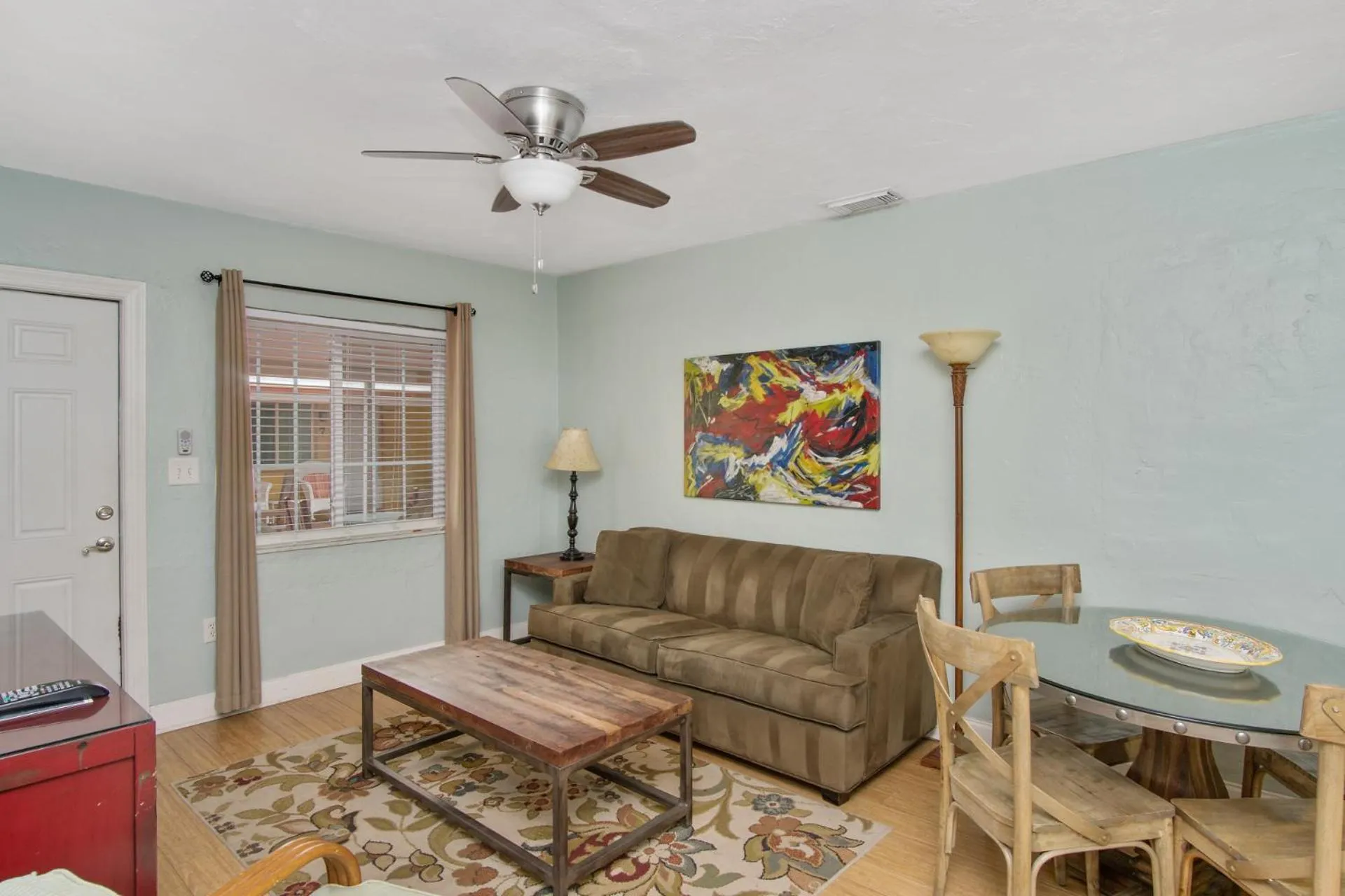 Living room in Beach Place Guesthouses