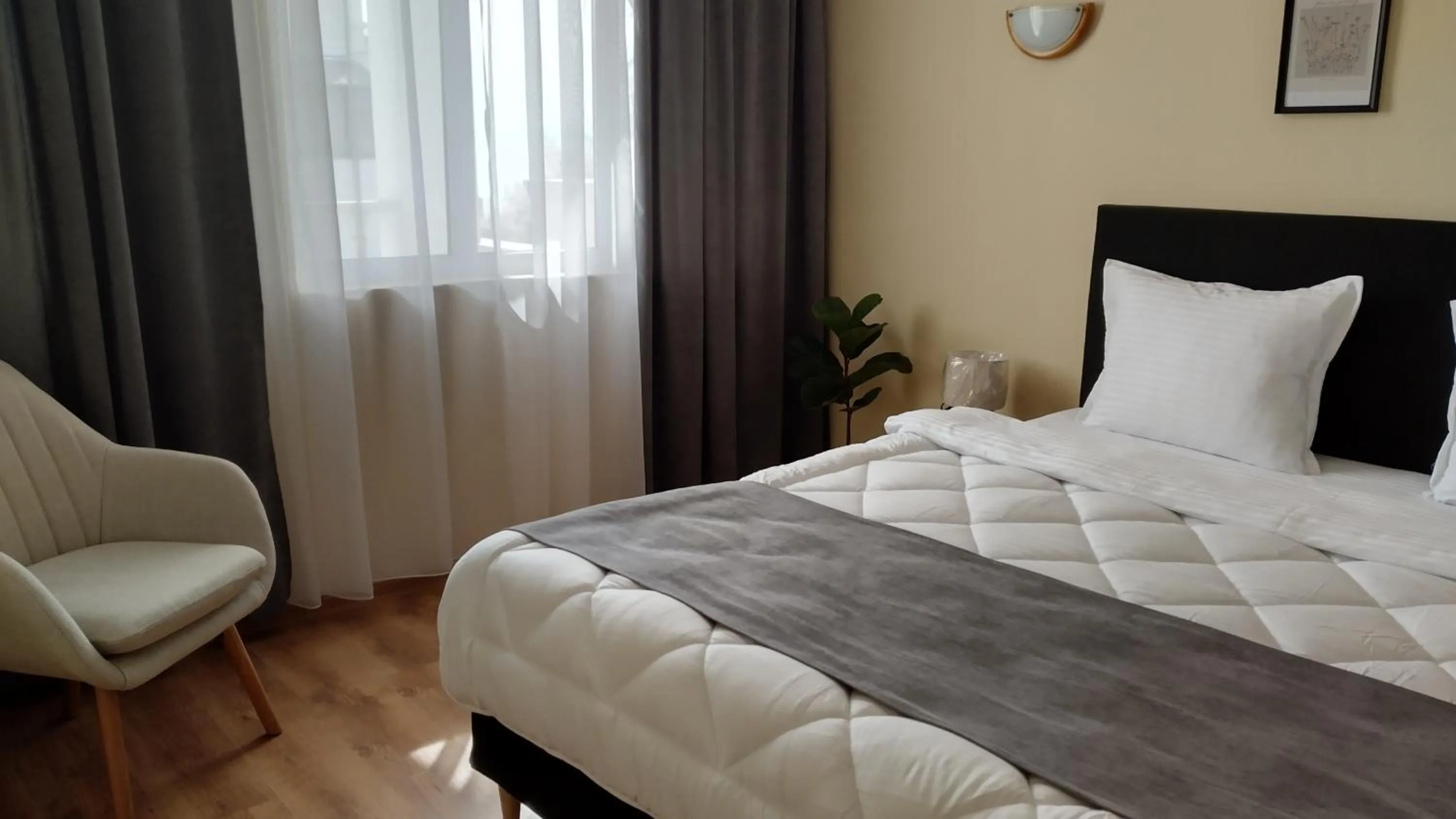 Bed in Victoria Family Hotel