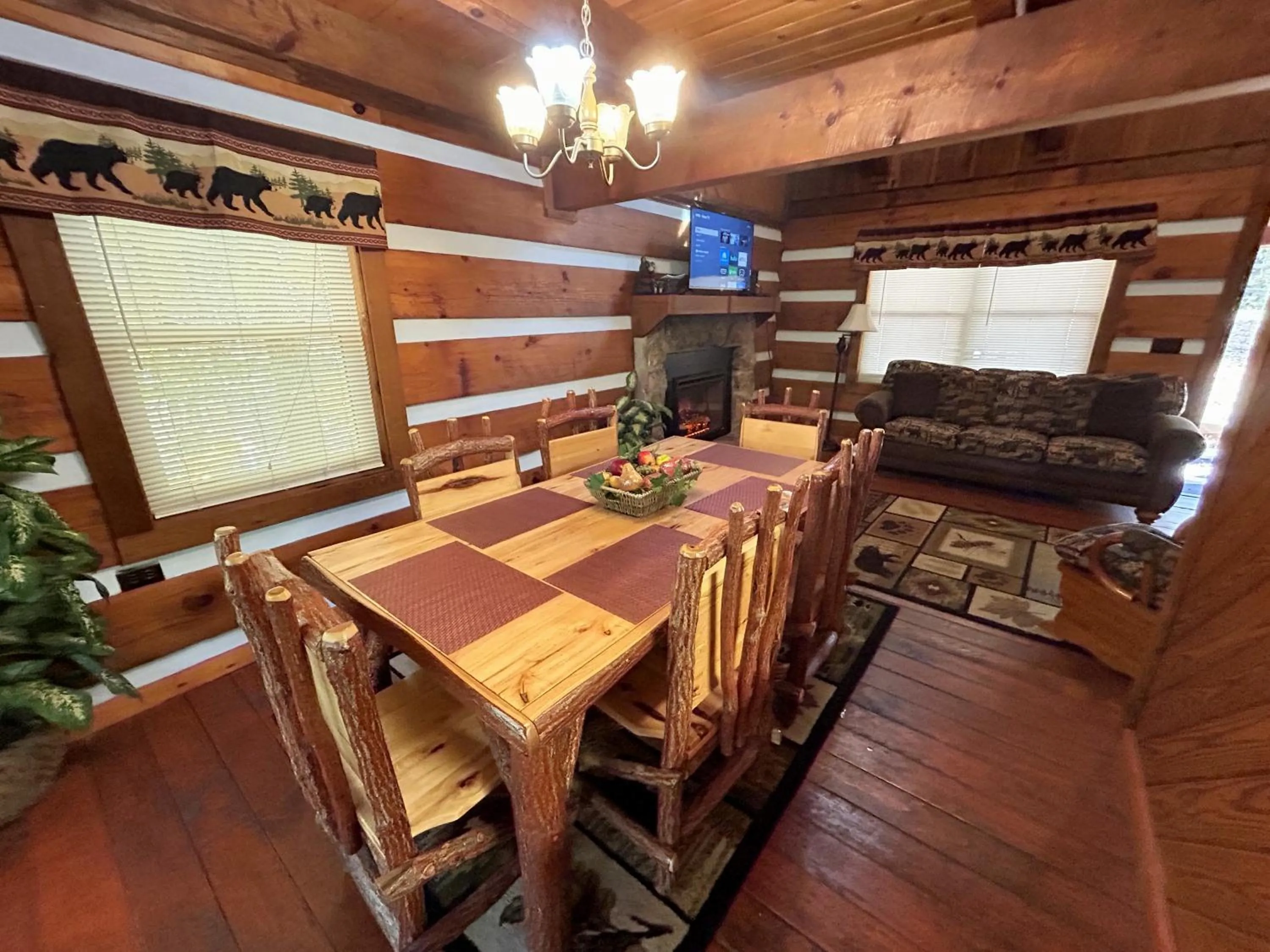 Seating area in Emerald Woods