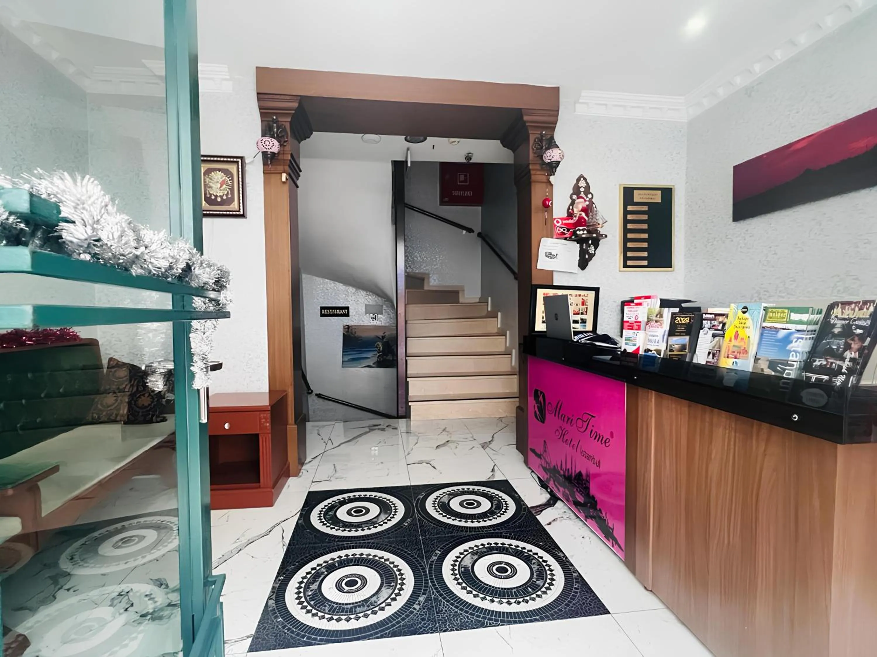 Lobby or reception in Maritime Hotel Istanbul