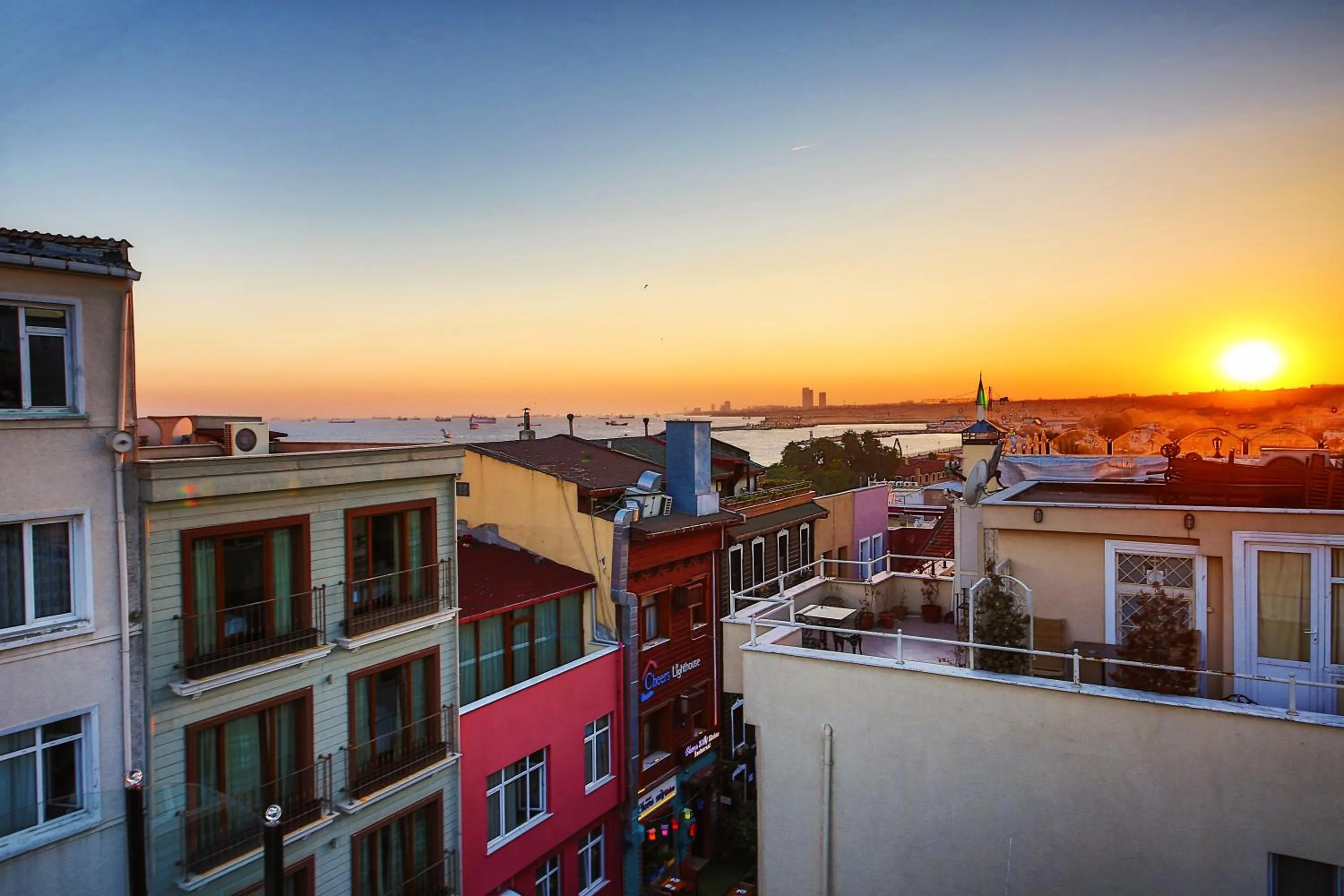 Neighbourhood in Maritime Hotel Istanbul