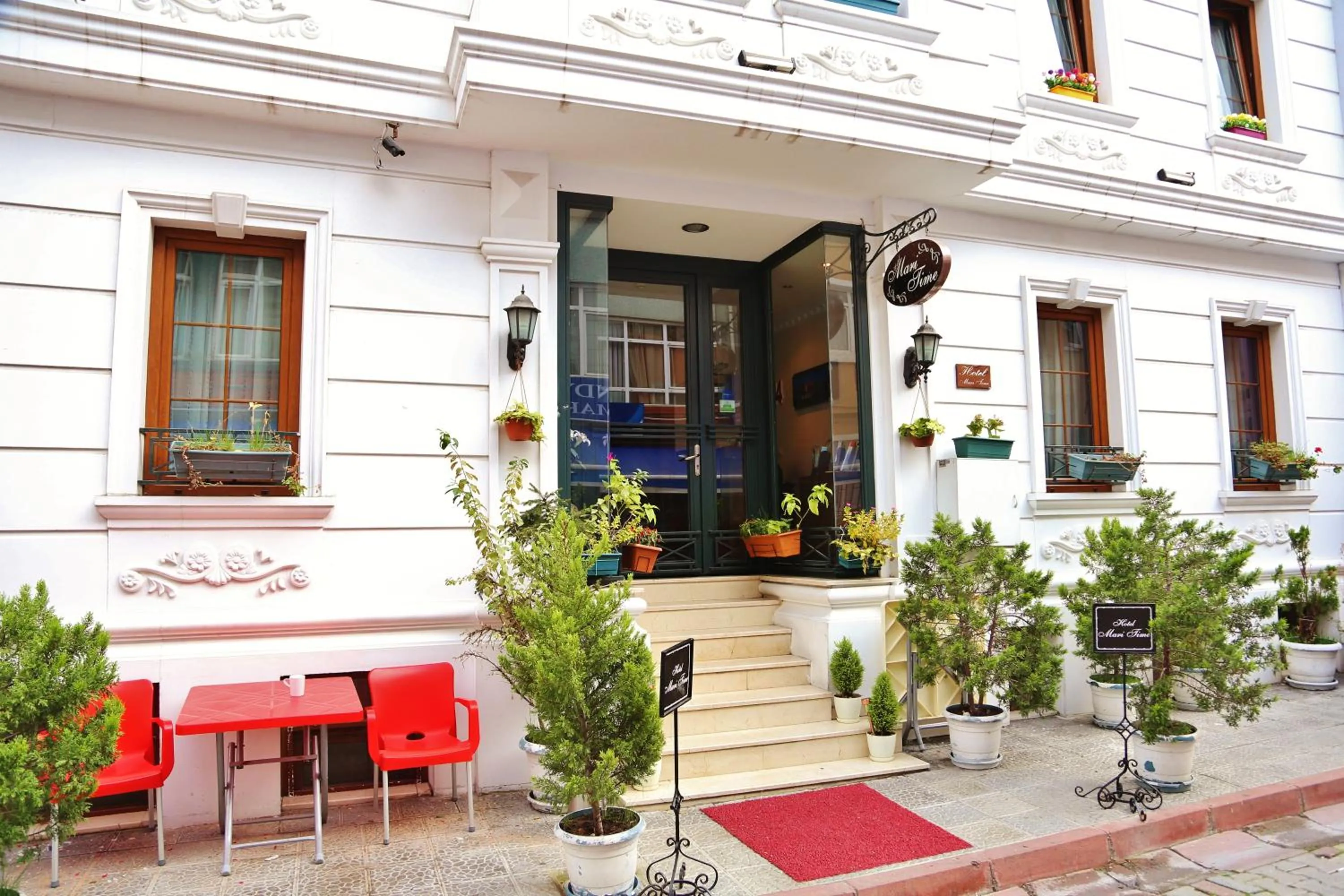 Facade/entrance in Maritime Hotel Istanbul