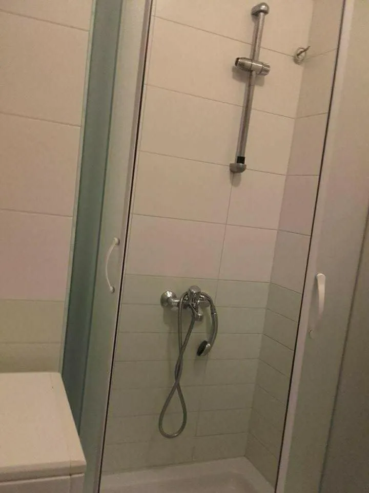 Shower in Apartmani Jela