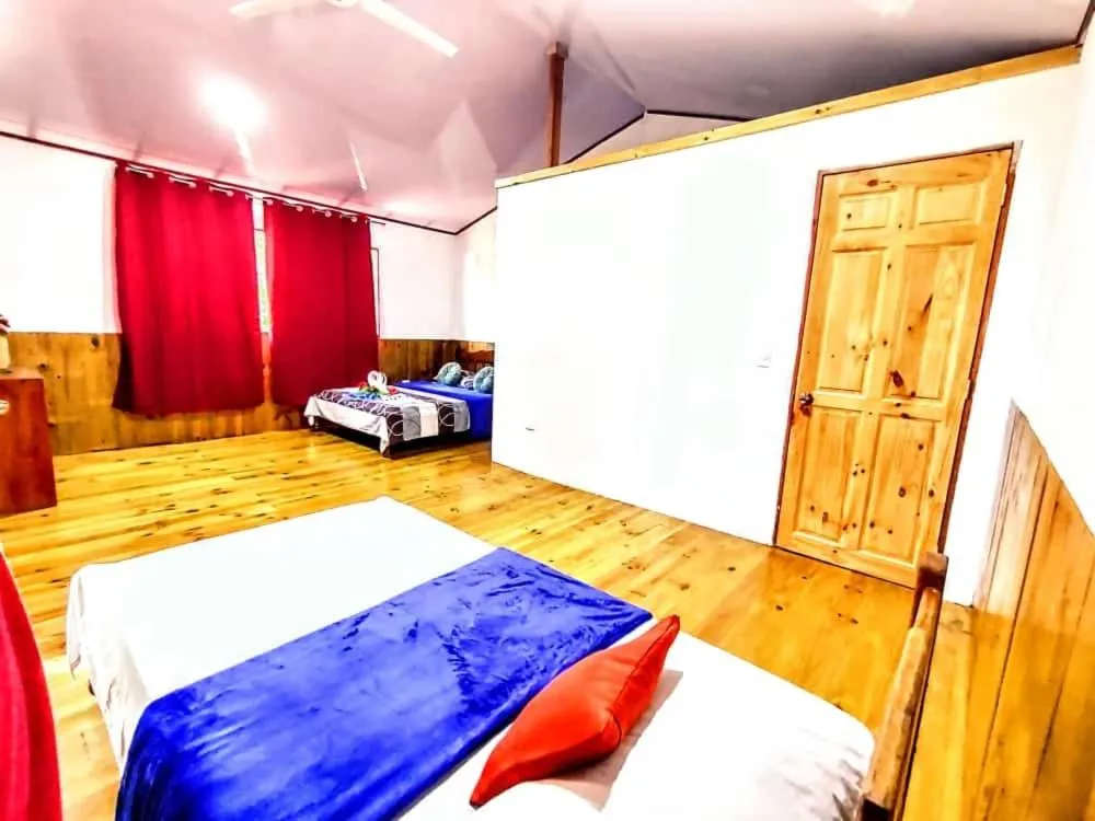 Photo of the whole room, Bed in The Sunset Tucano Lodge