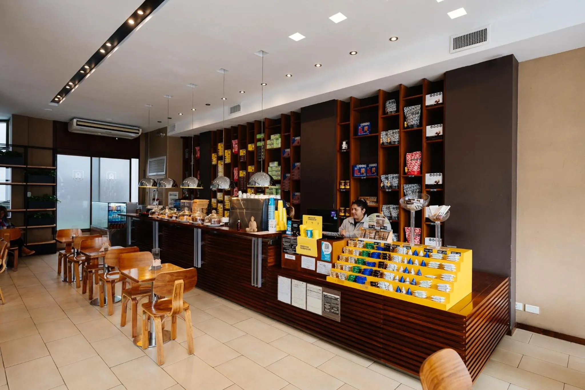 Lounge or bar in San Nicolas Plaza