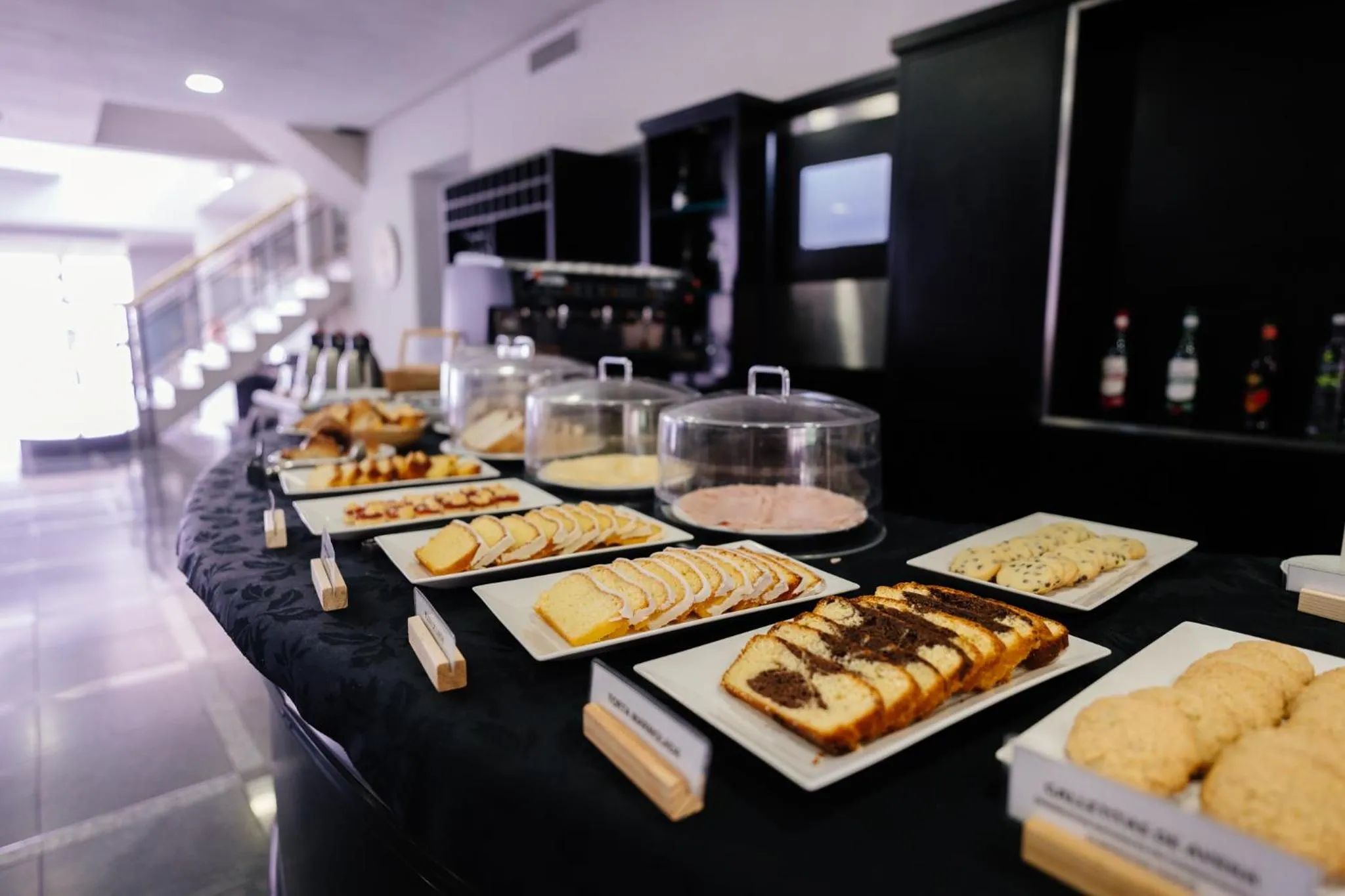 Buffet breakfast in San Nicolas Plaza