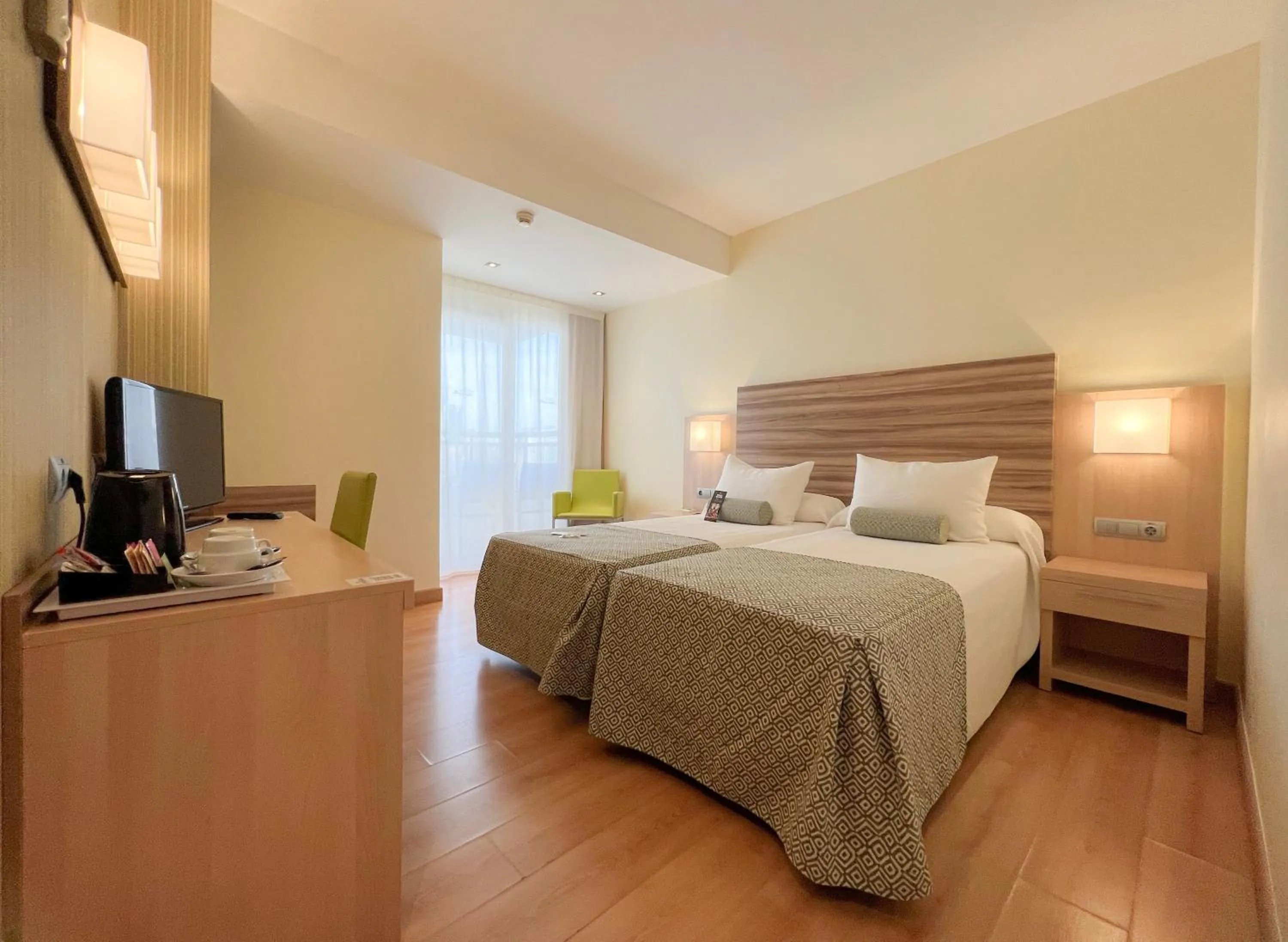 Bedroom, Bed in Riviera Beachotel - Adults Recommended