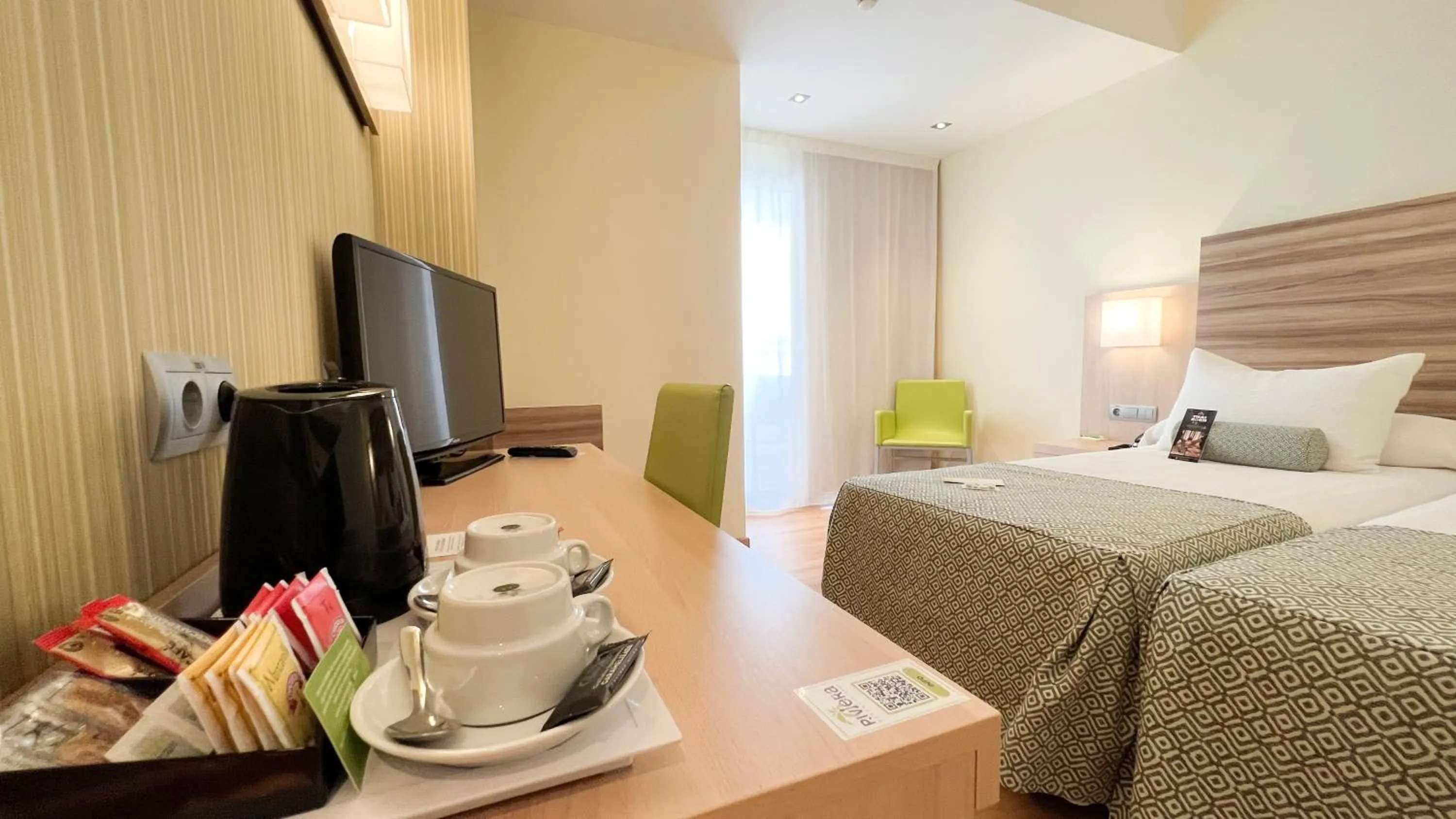 Bedroom, Bed in Riviera Beachotel - Adults Recommended