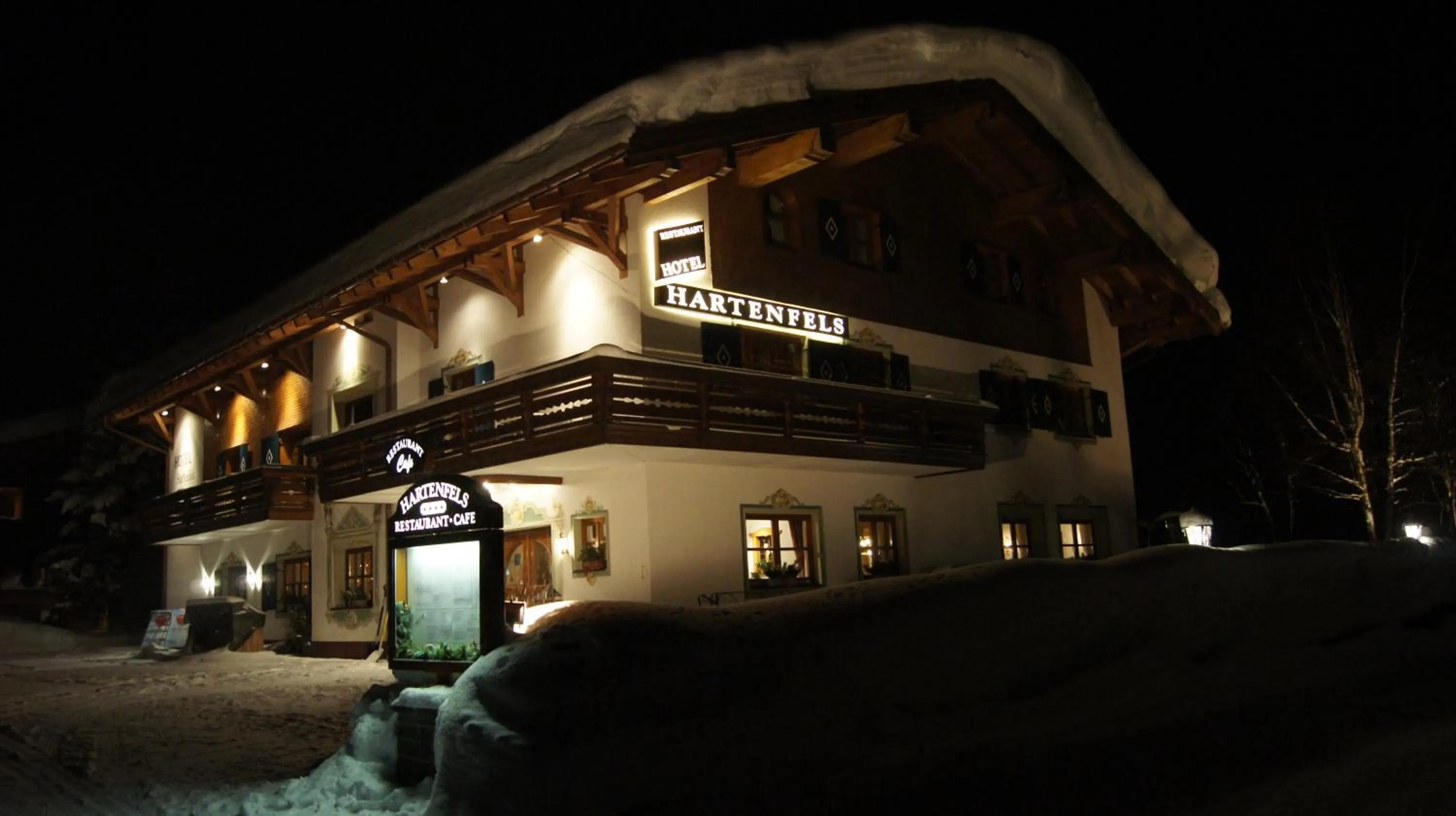 Property building in Hotel Hartenfels