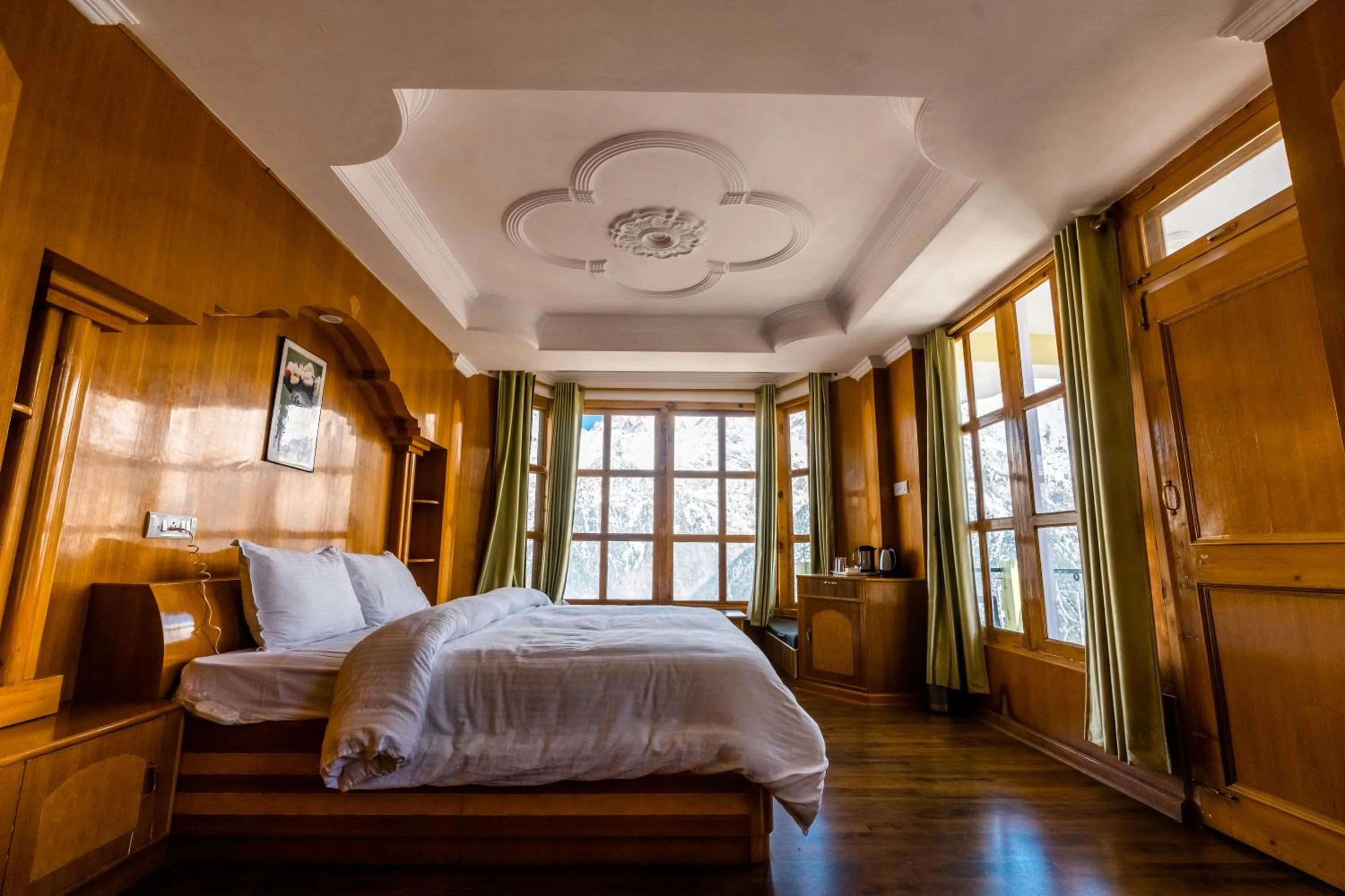 Coffee/tea facilities in Hotel Kalpa Deshang