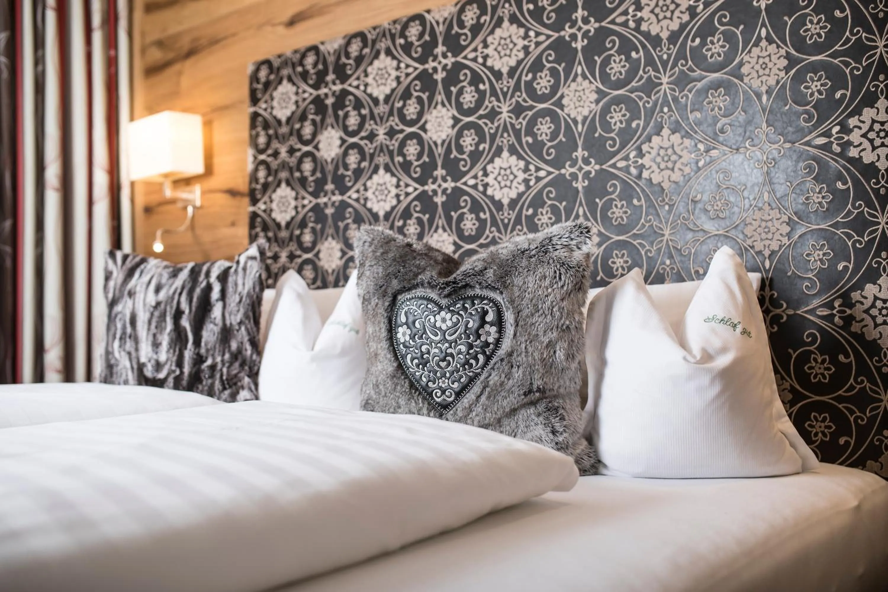 Decorative detail, Bed in Hotel Pramstraller