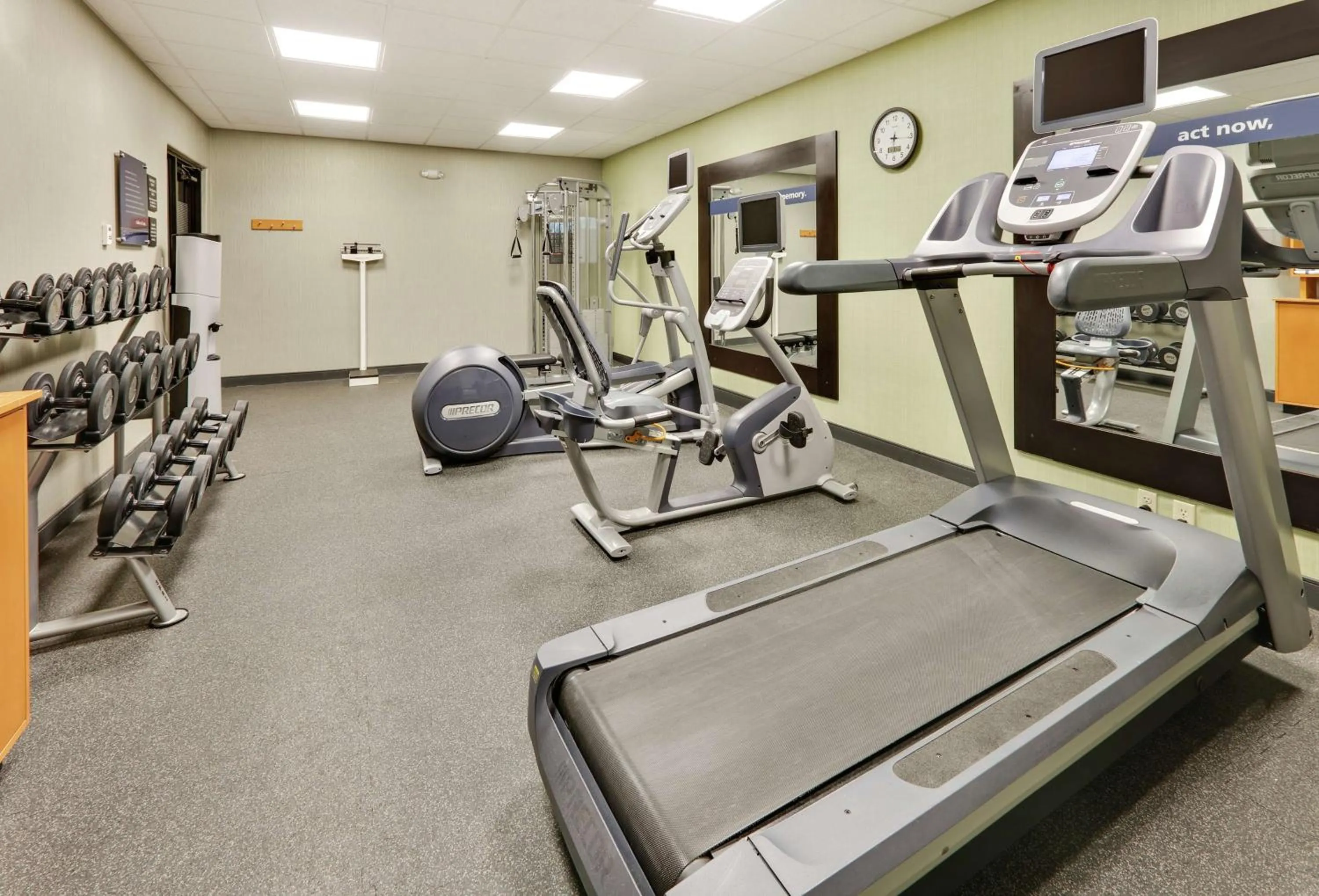 Fitness centre/facilities in Hampton Inn & Suites Childress
