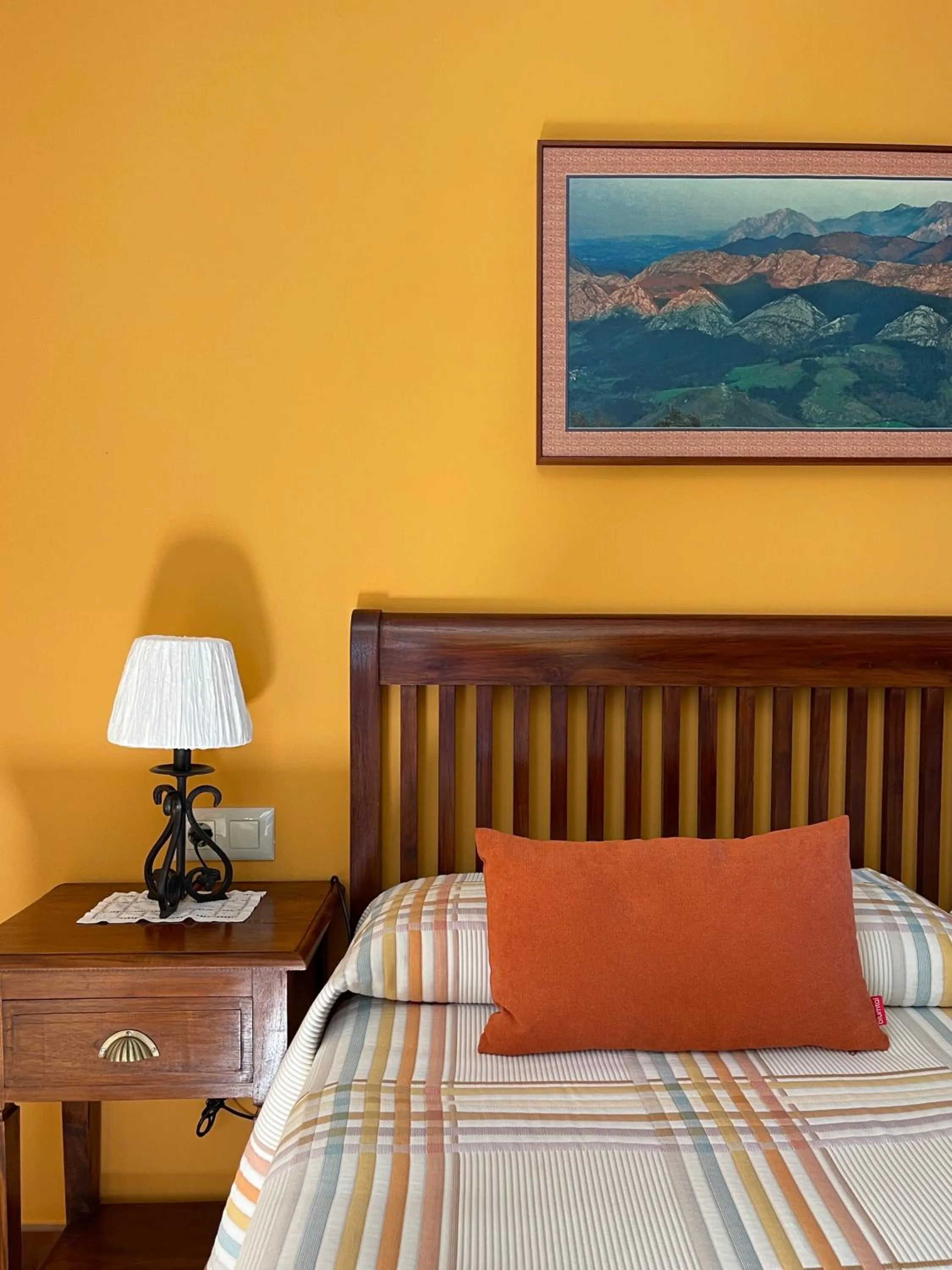 Bed in Hotel Rural El Texeu