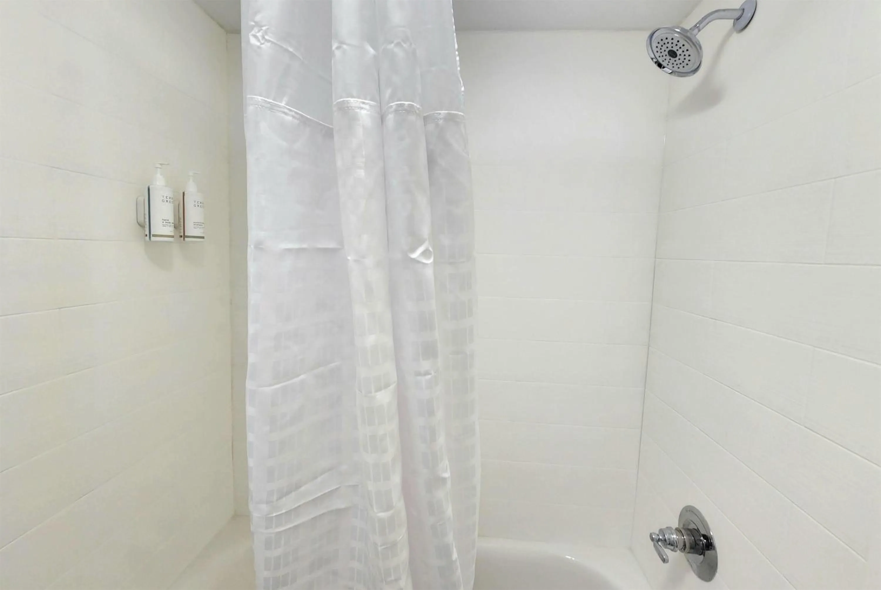 Bathroom in EconomyLodge