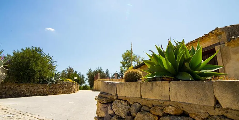Garden in Country House Calamosche