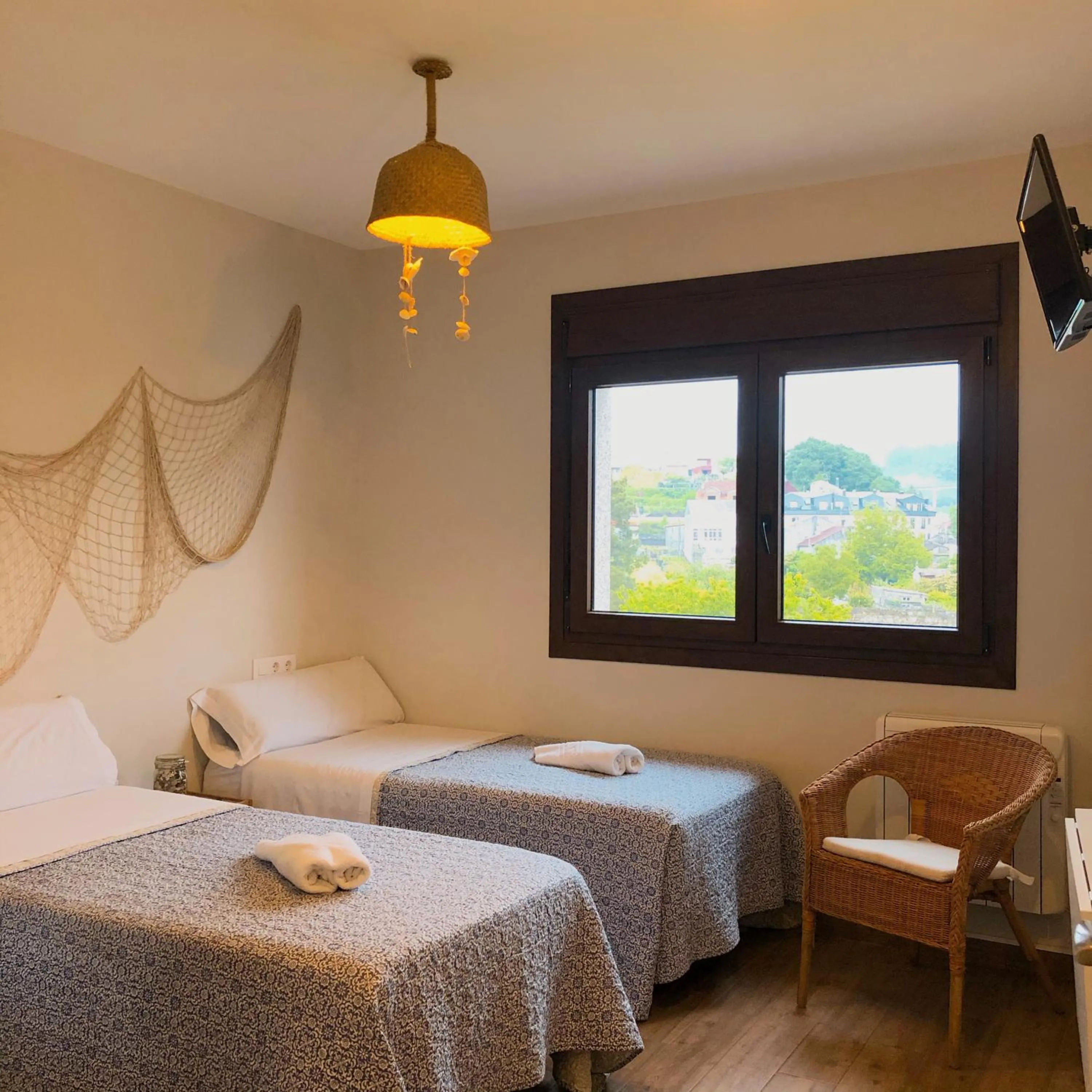 Photo of the whole room, Bed in Villa Galicia