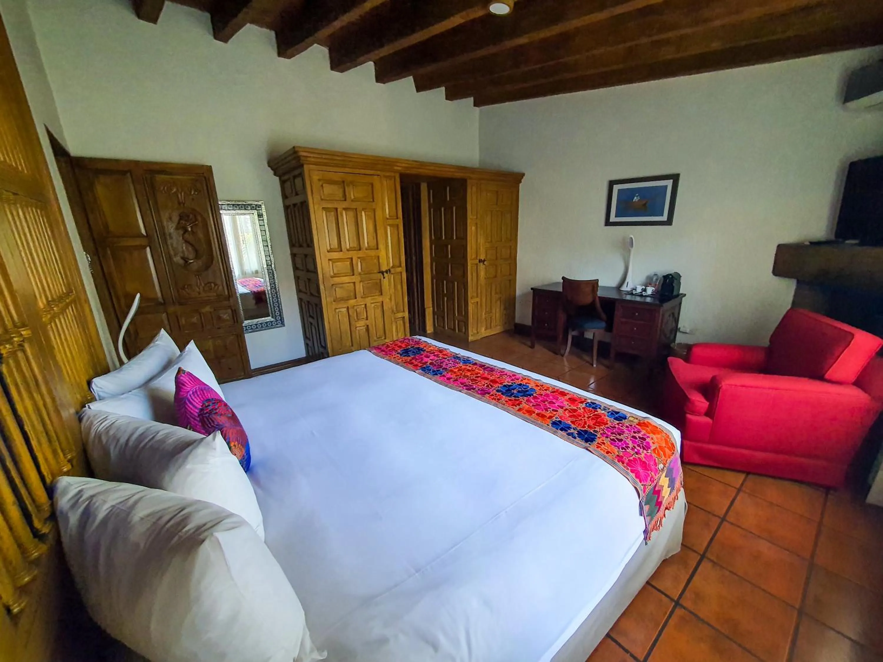 Bed in Villa Montaña Hotel & Spa