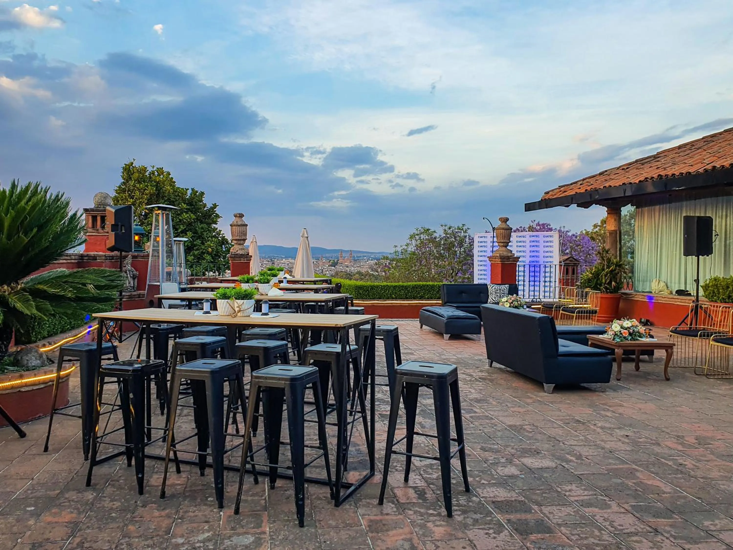 Day in Villa Montaña Hotel & Spa