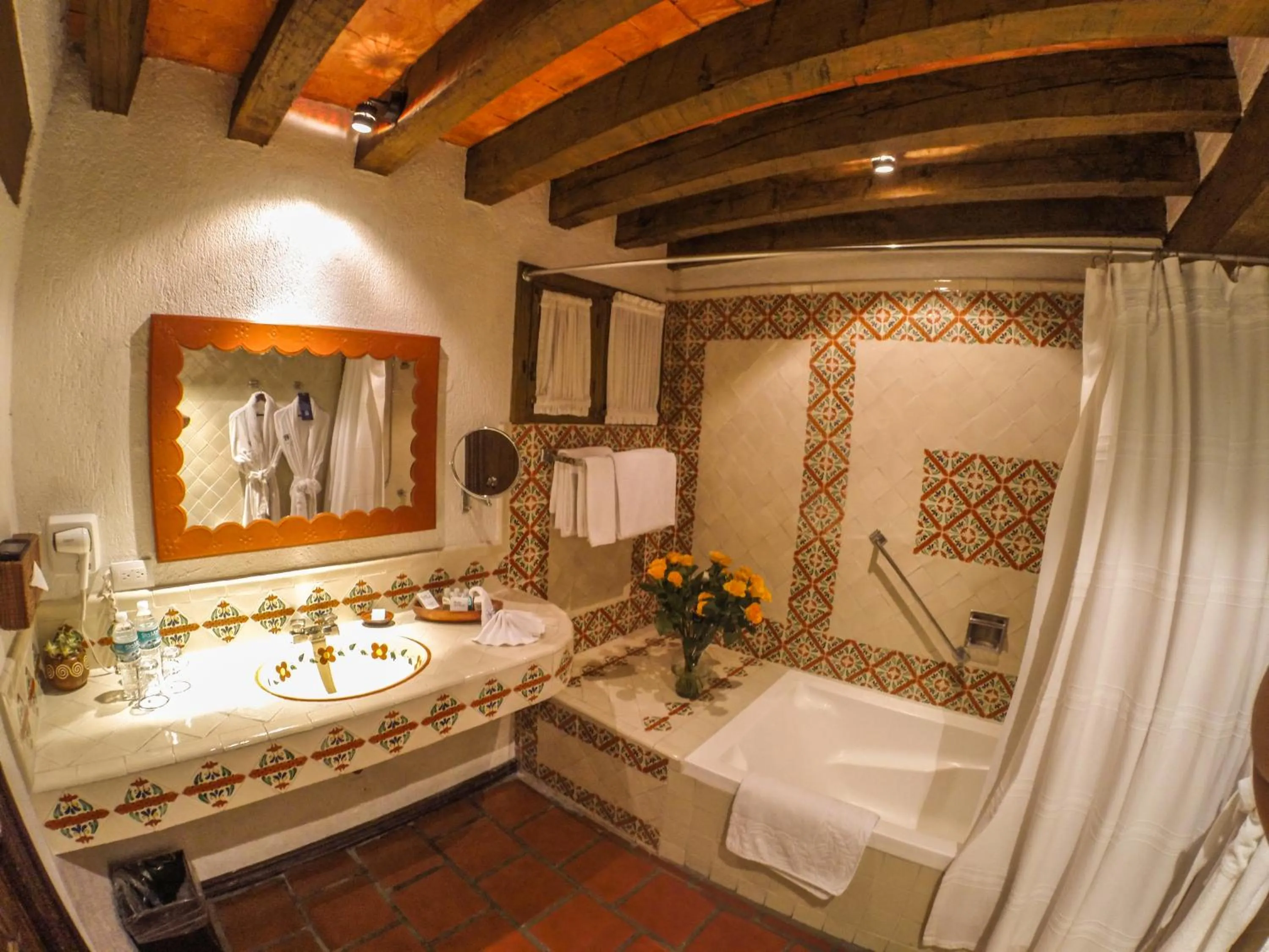 Shower in Villa Montaña Hotel & Spa