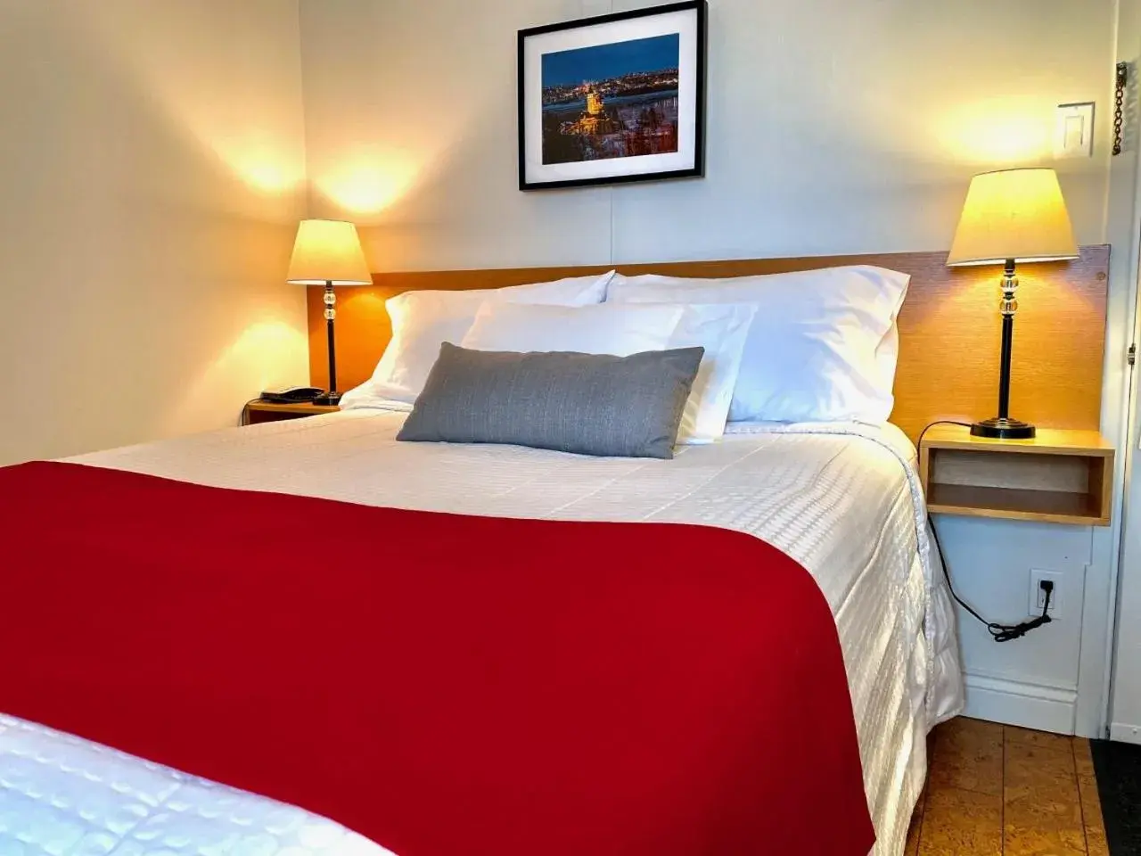 Double Room in Motel Cartier Double Room in Motel Cartier