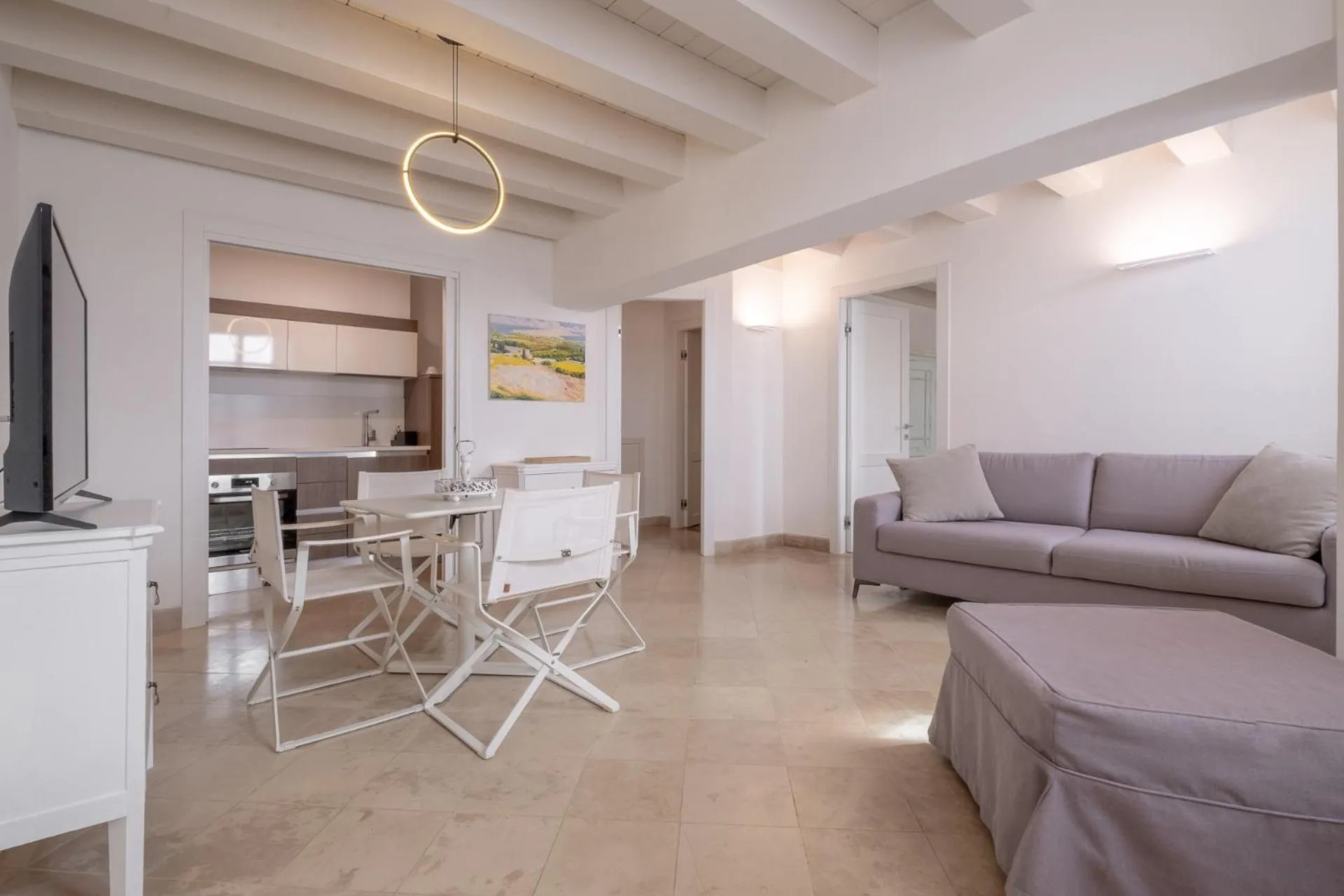 Kitchen or kitchenette in Palazzo Alfeo Aparthotel