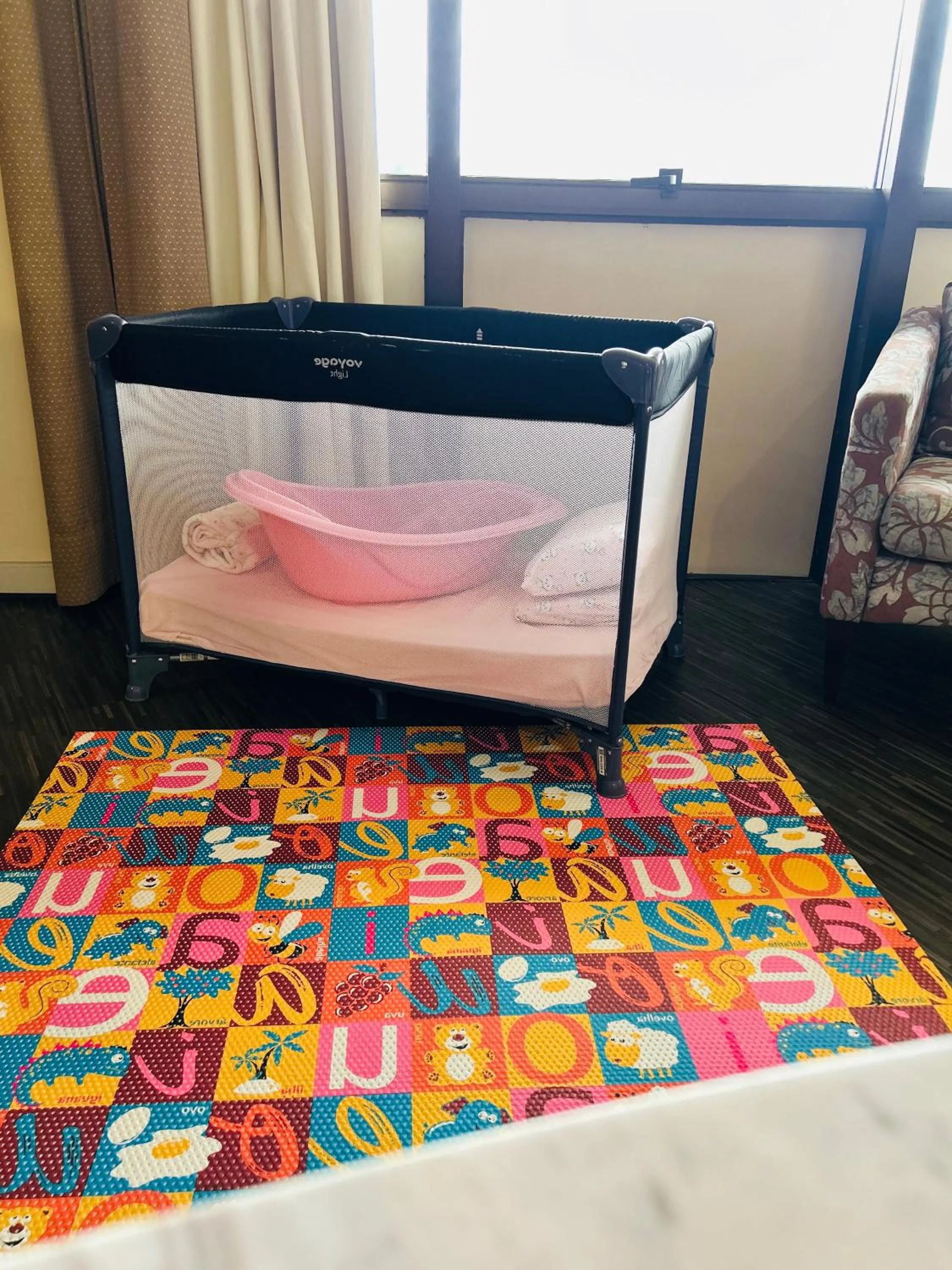 Photo of the whole room, Bed in Blue Tree Towers Joinville