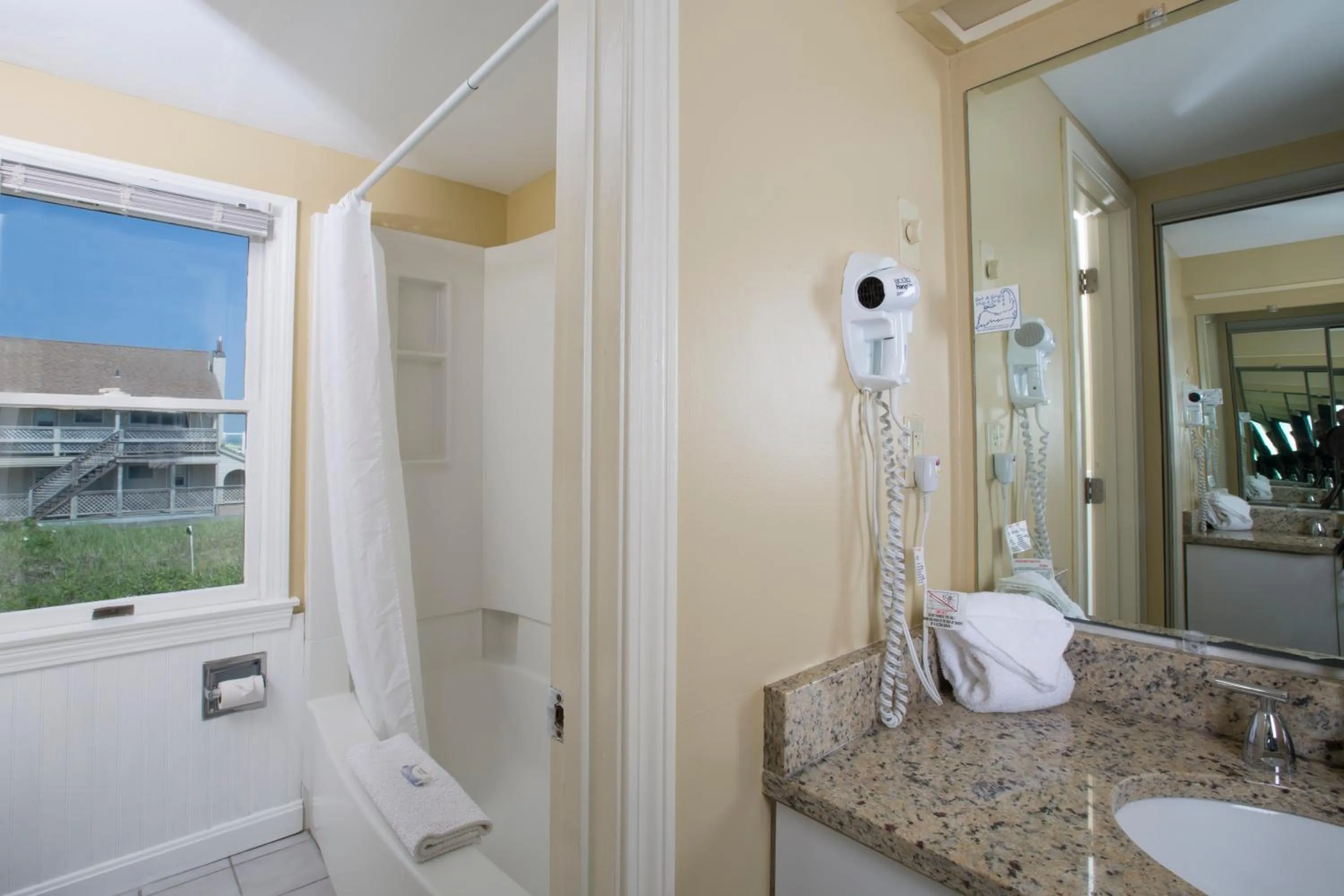 Shower in The Corsair & Cross Rip Oceanfront