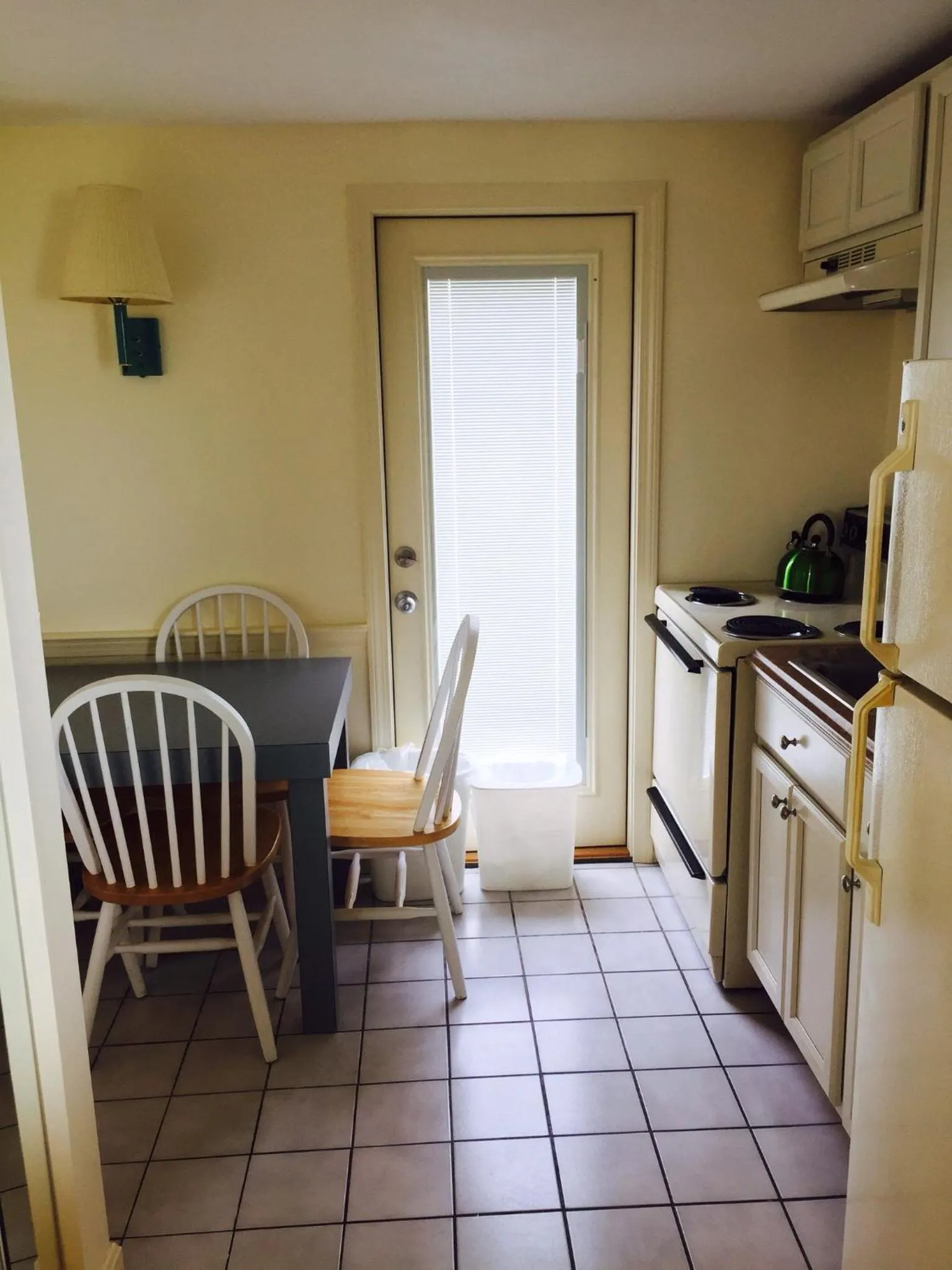 Kitchen or kitchenette in The Corsair & Cross Rip Oceanfront