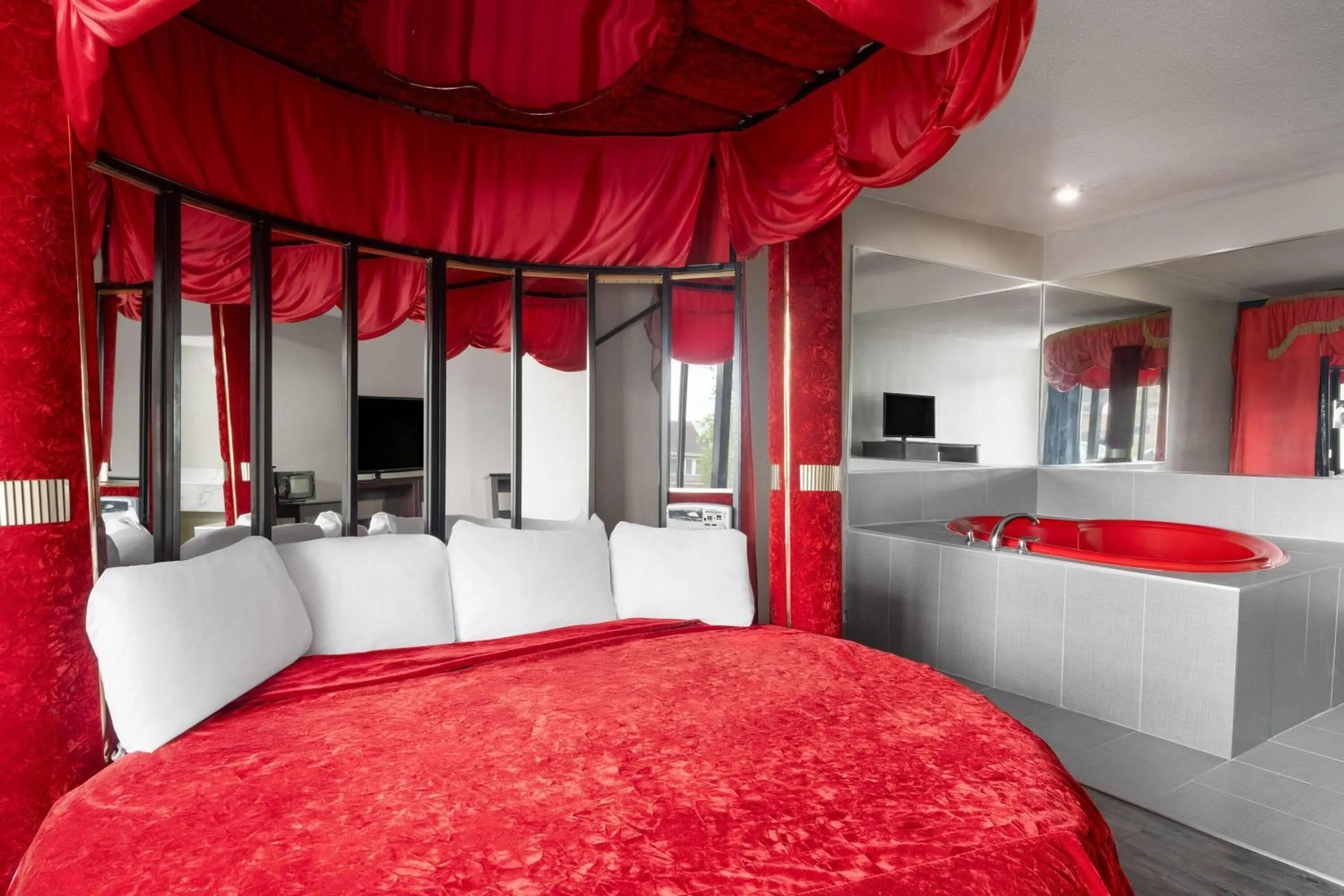 Bath, Bed in Travelodge by Wyndham Salisbury MD