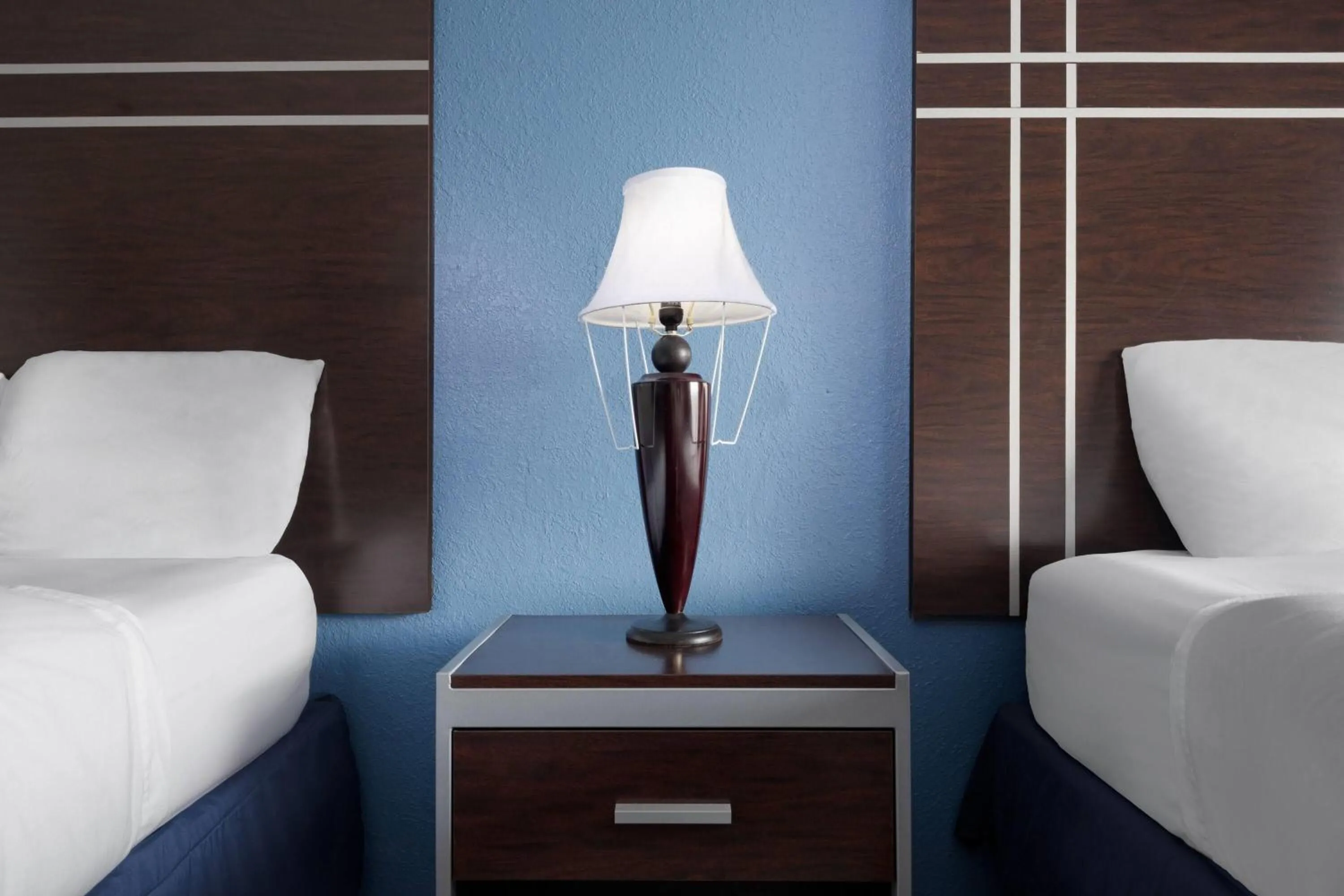 Photo of the whole room, Bed in Travelodge by Wyndham Salisbury MD