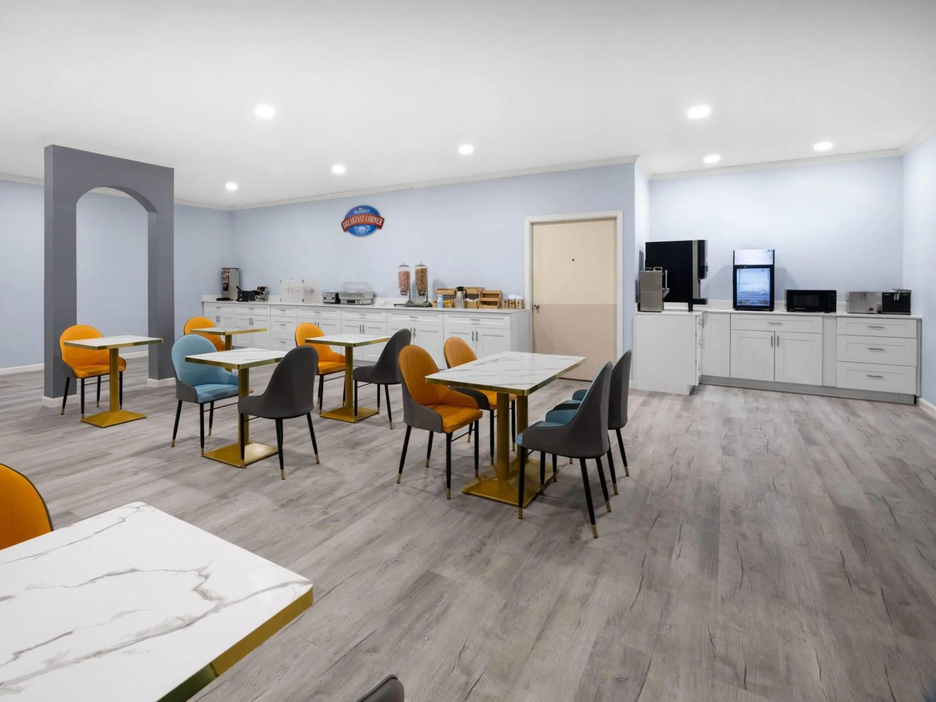 Breakfast in Travelodge by Wyndham Salisbury MD