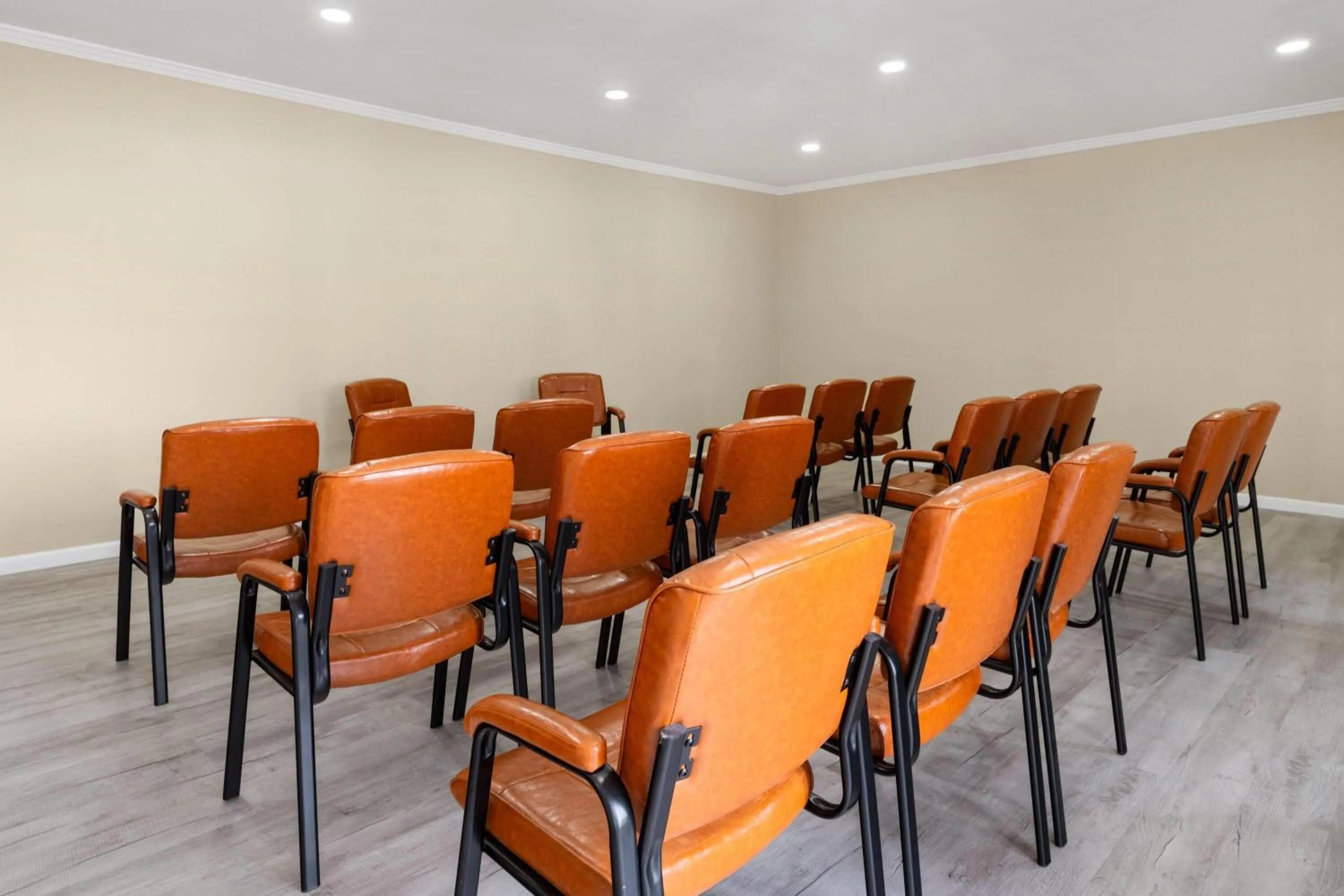 Meeting/conference room in Travelodge by Wyndham Salisbury MD