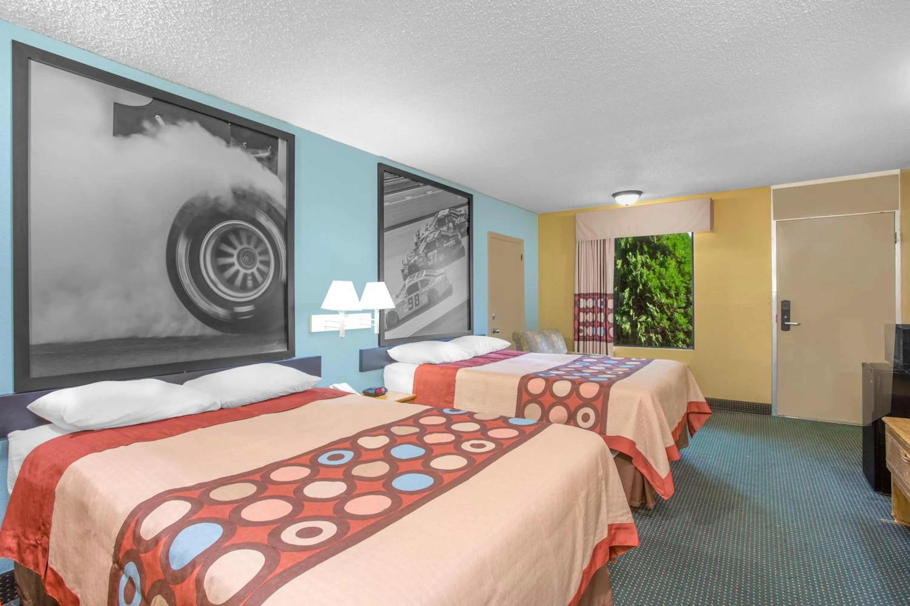 Bed in Super 8 by Wyndham Dunn