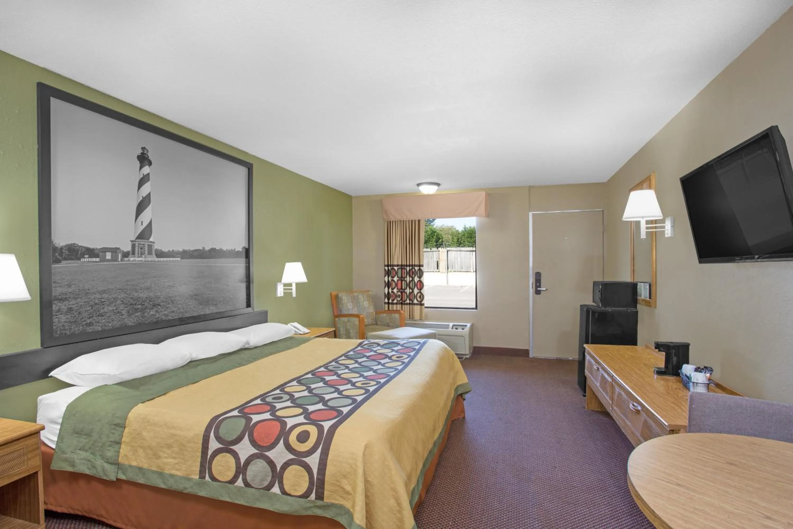 Bed in Super 8 by Wyndham Dunn