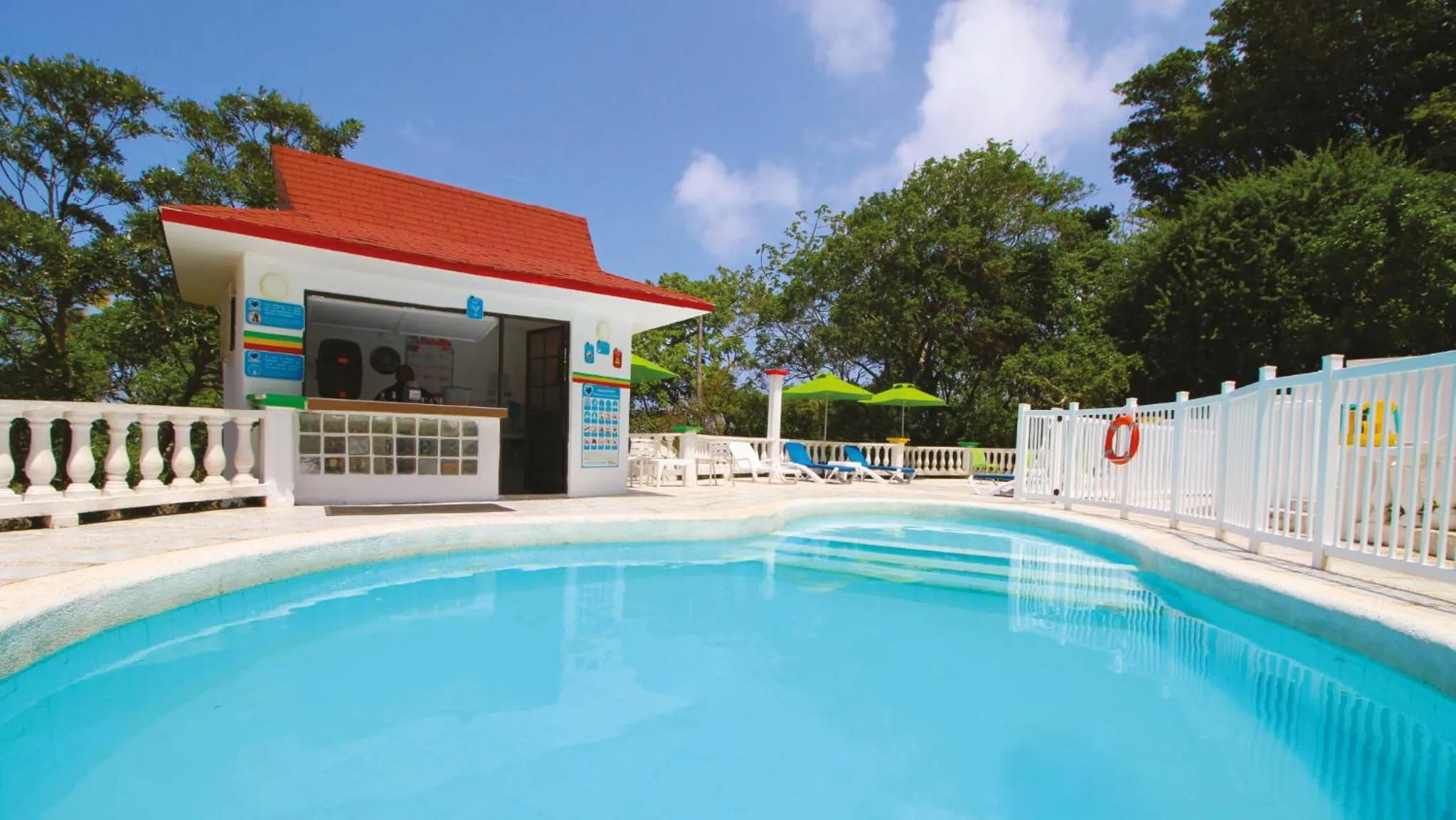Pool view in Posada Magic Hill On Vacation