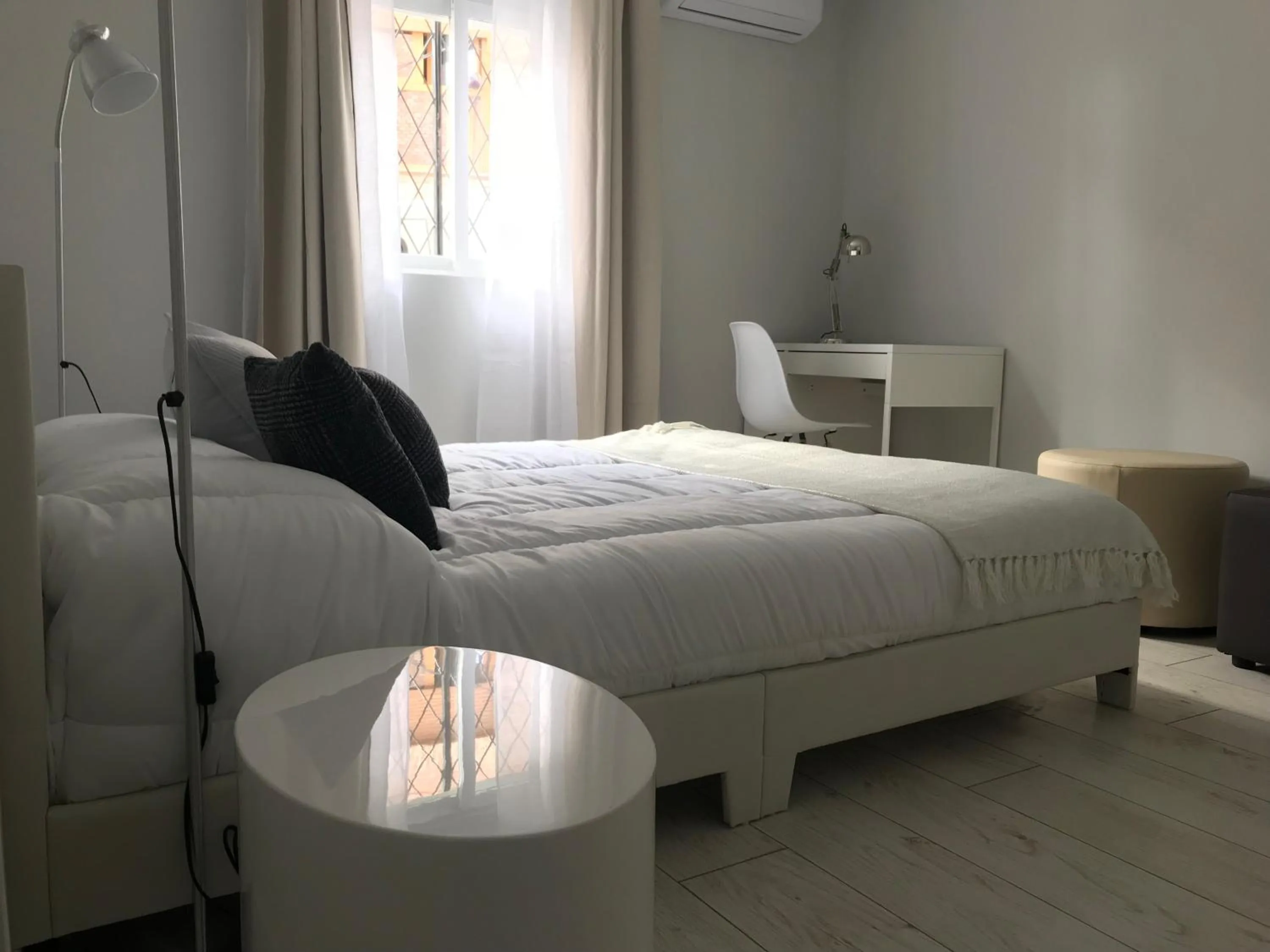 Winter, Bed in Casa del Vado