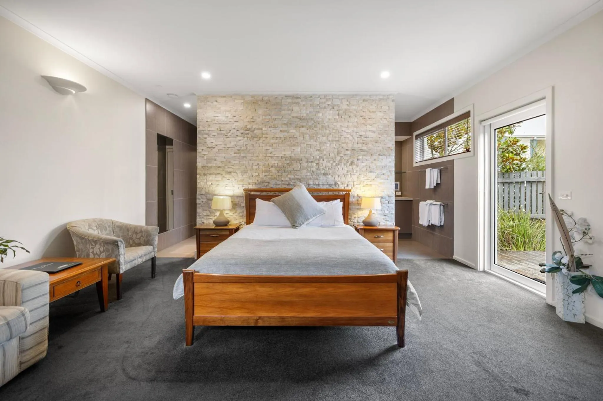 Photo of the whole room, Bed in Captain's at the Bay