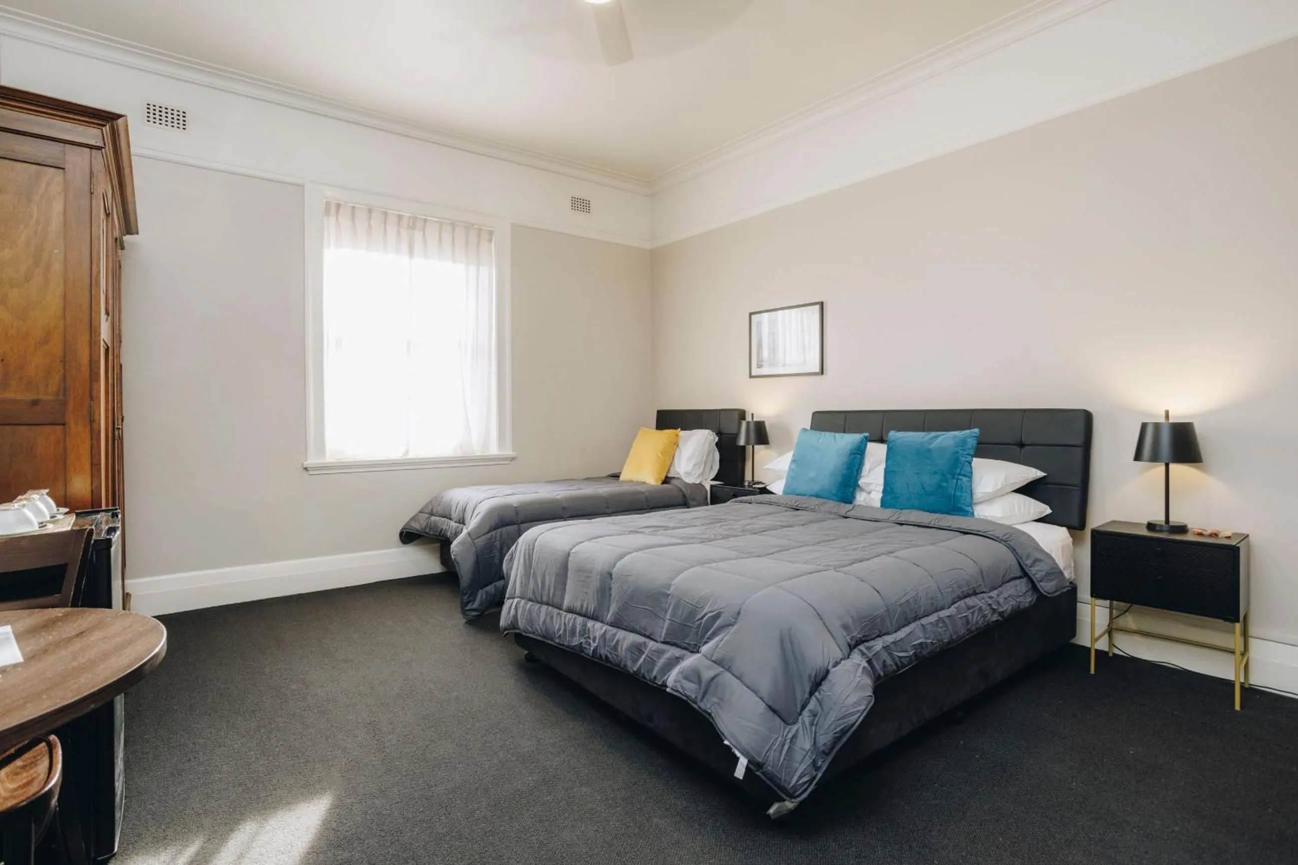 Bed in Hotel Gosford