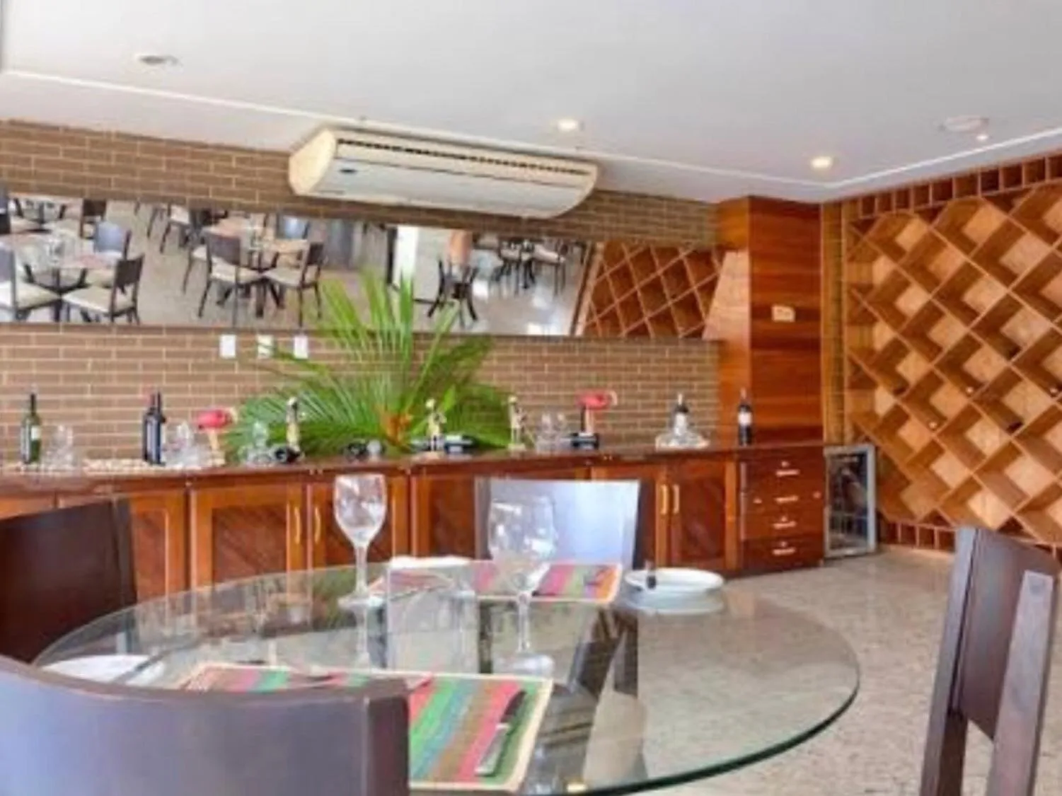 Restaurant/places to eat in Gran lençóis Flat 2 suítes vista piscina