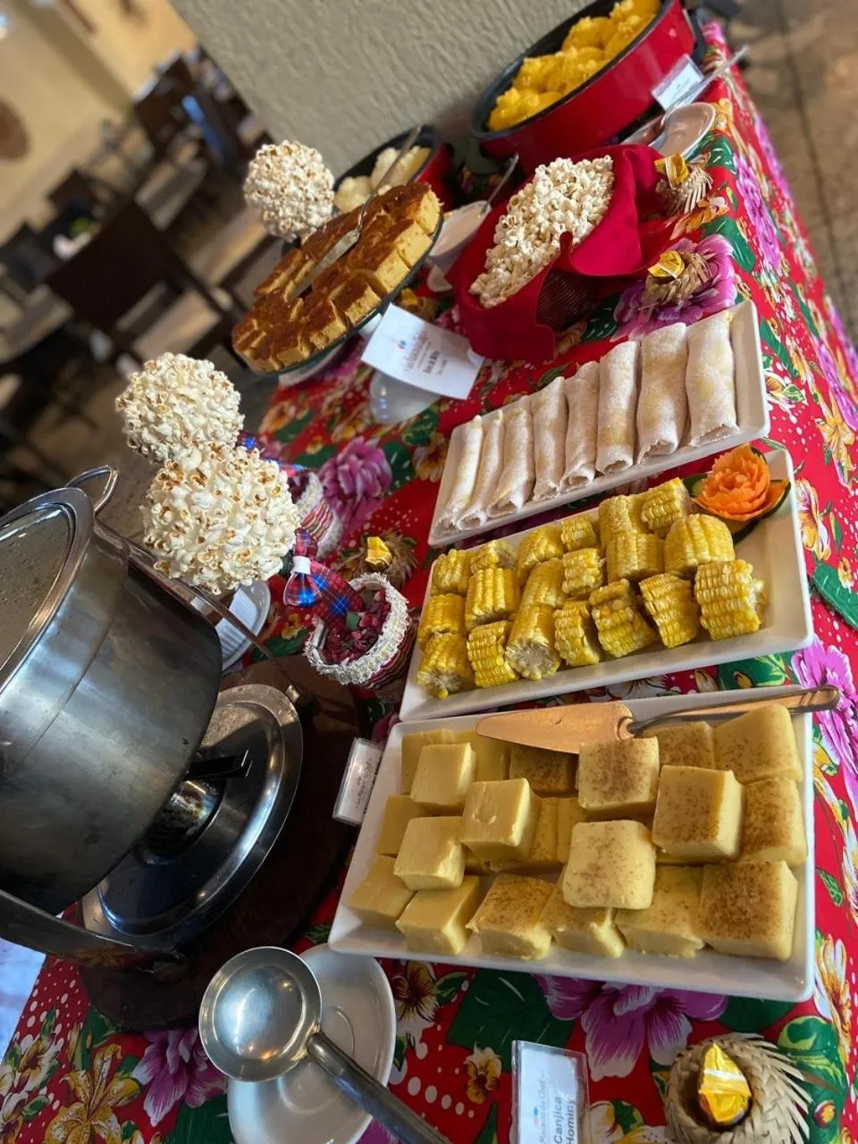 Food and drinks in Gran lençóis Flat 2 suítes vista piscina