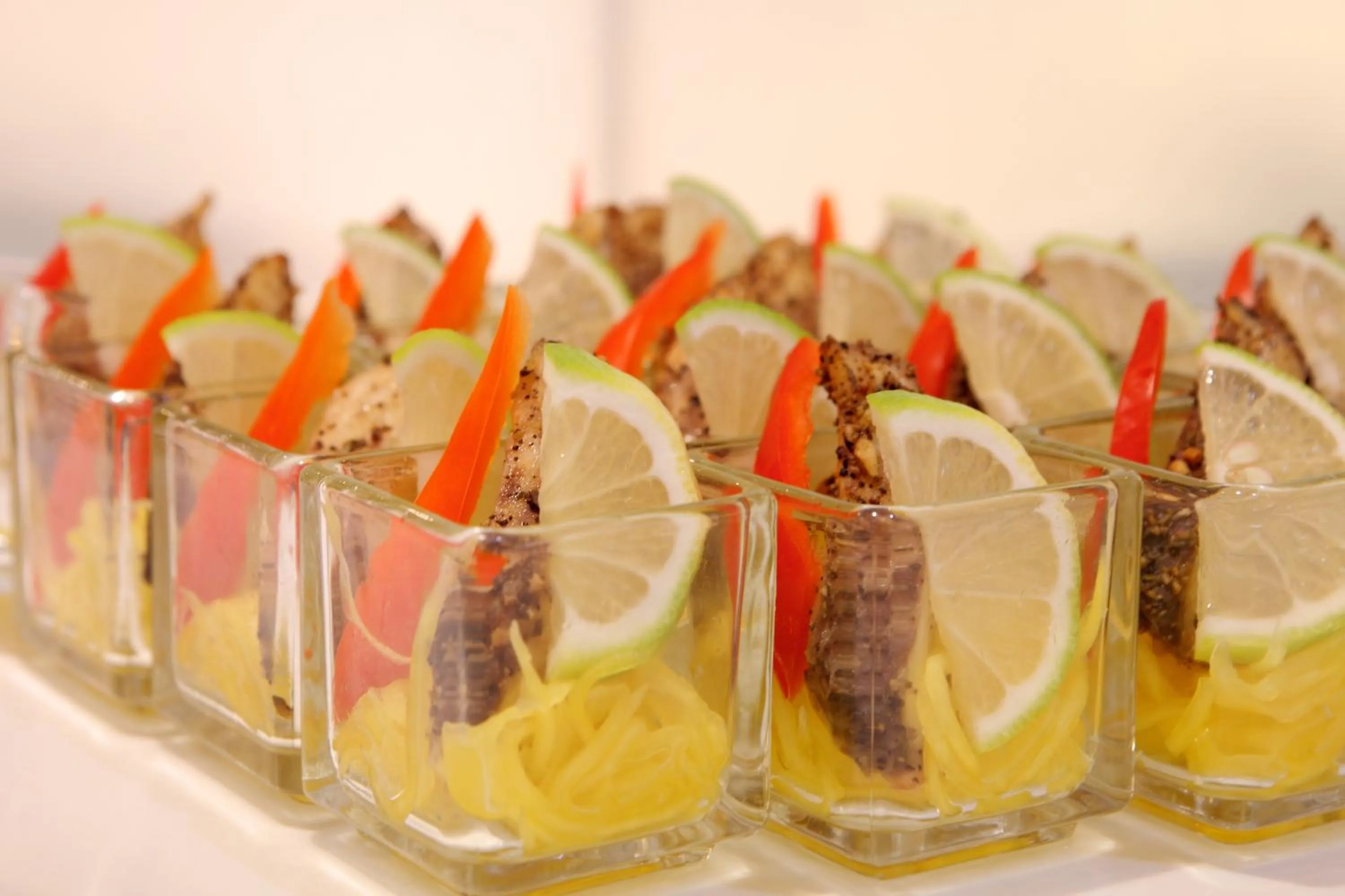 Restaurant/places to eat in Chuto Plaza Hotel