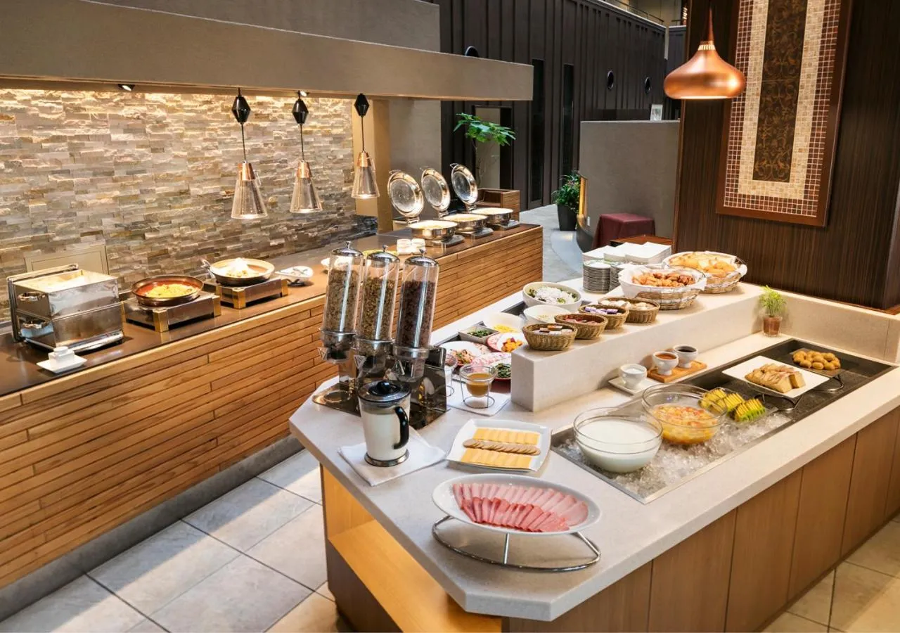 Buffet breakfast in Shimahana