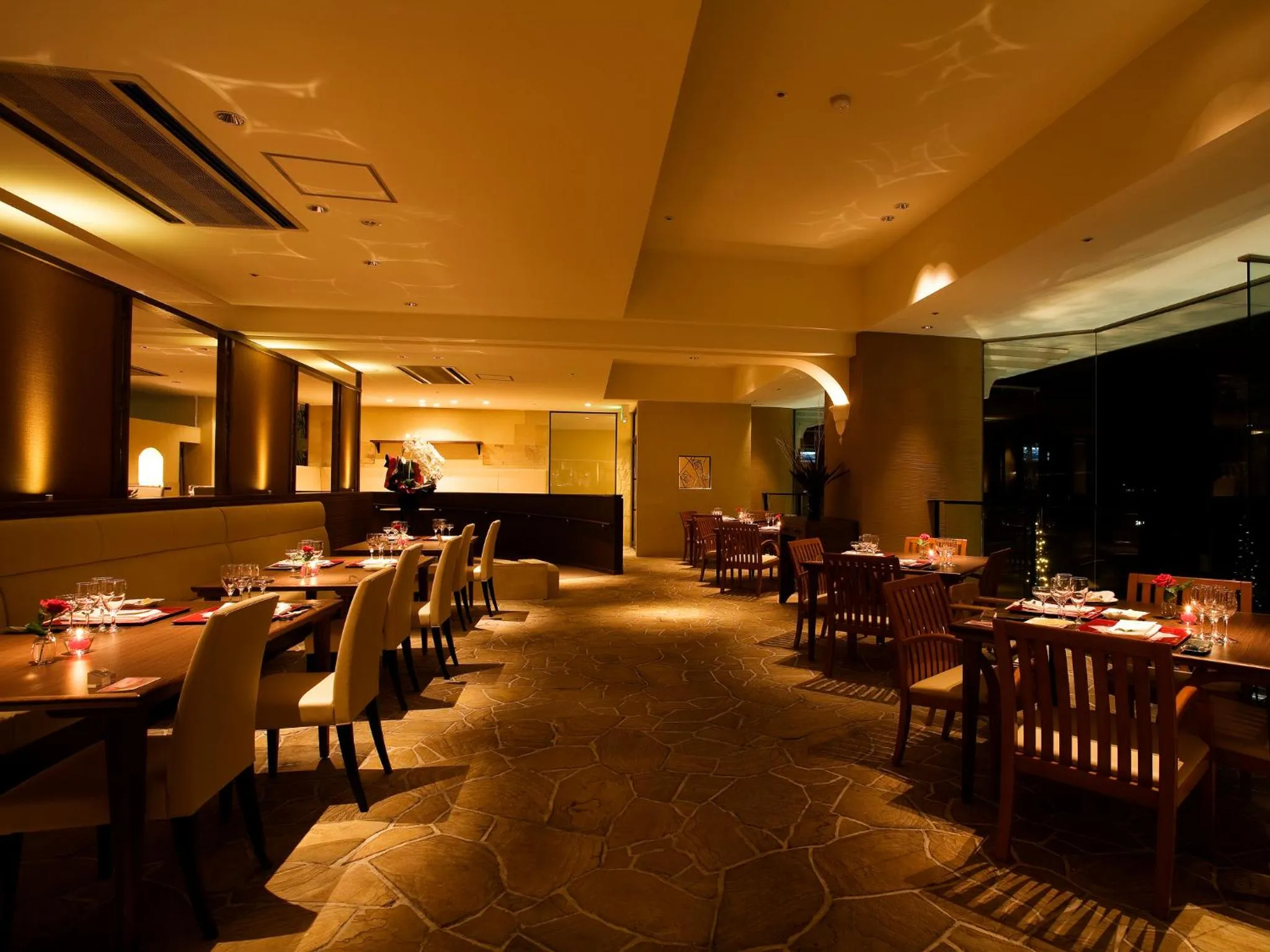 Restaurant/places to eat in Yumekaiyu Awajishima